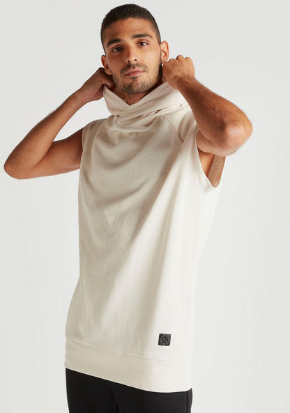 Solid Sleeveless Hoodie with Ribbed Hem 