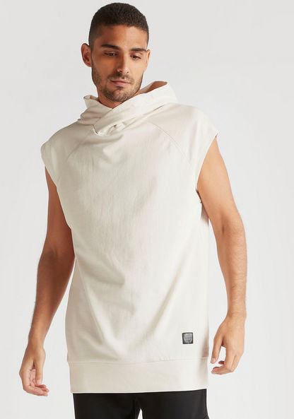 Solid Sleeveless Hoodie with Ribbed Hem 