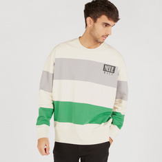 Colourblocked Printed Crew Neck Sweatshirt with Long Sleeves