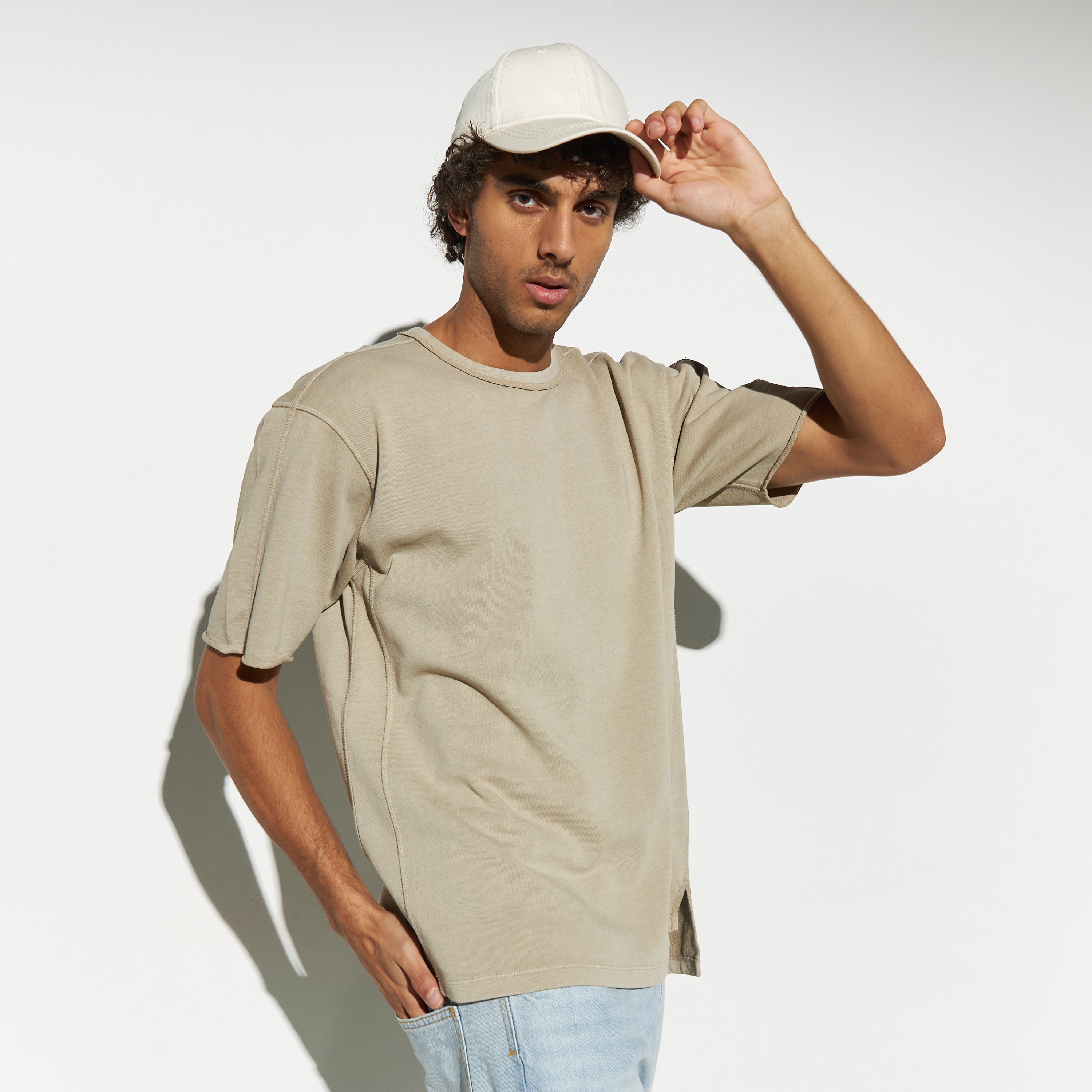 Buy Men s Solid Oversized T shirt with Crew Neck Online