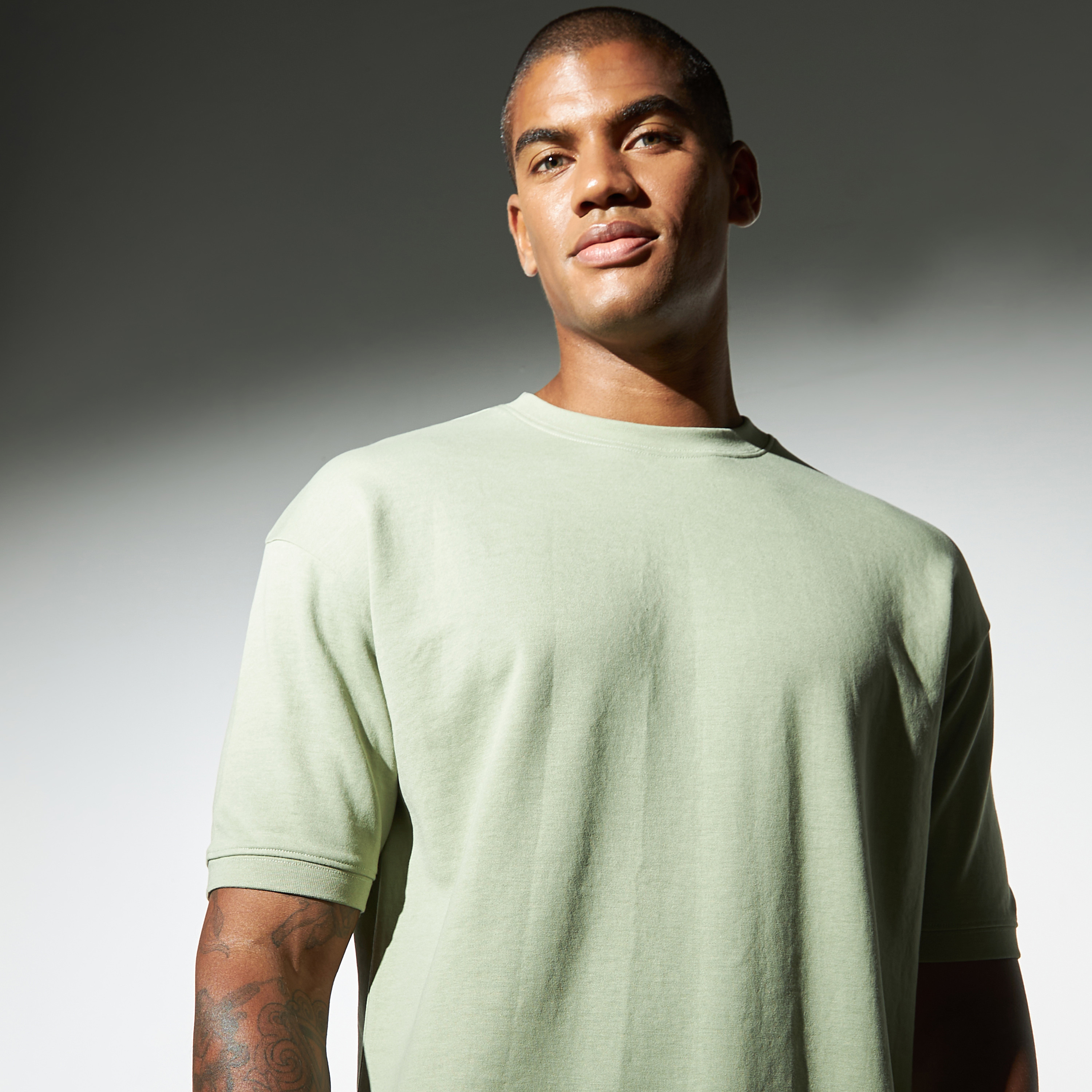 Buy Men s Crew Neck T shirt with Short Sleeves Online Centrepoint Bahrain