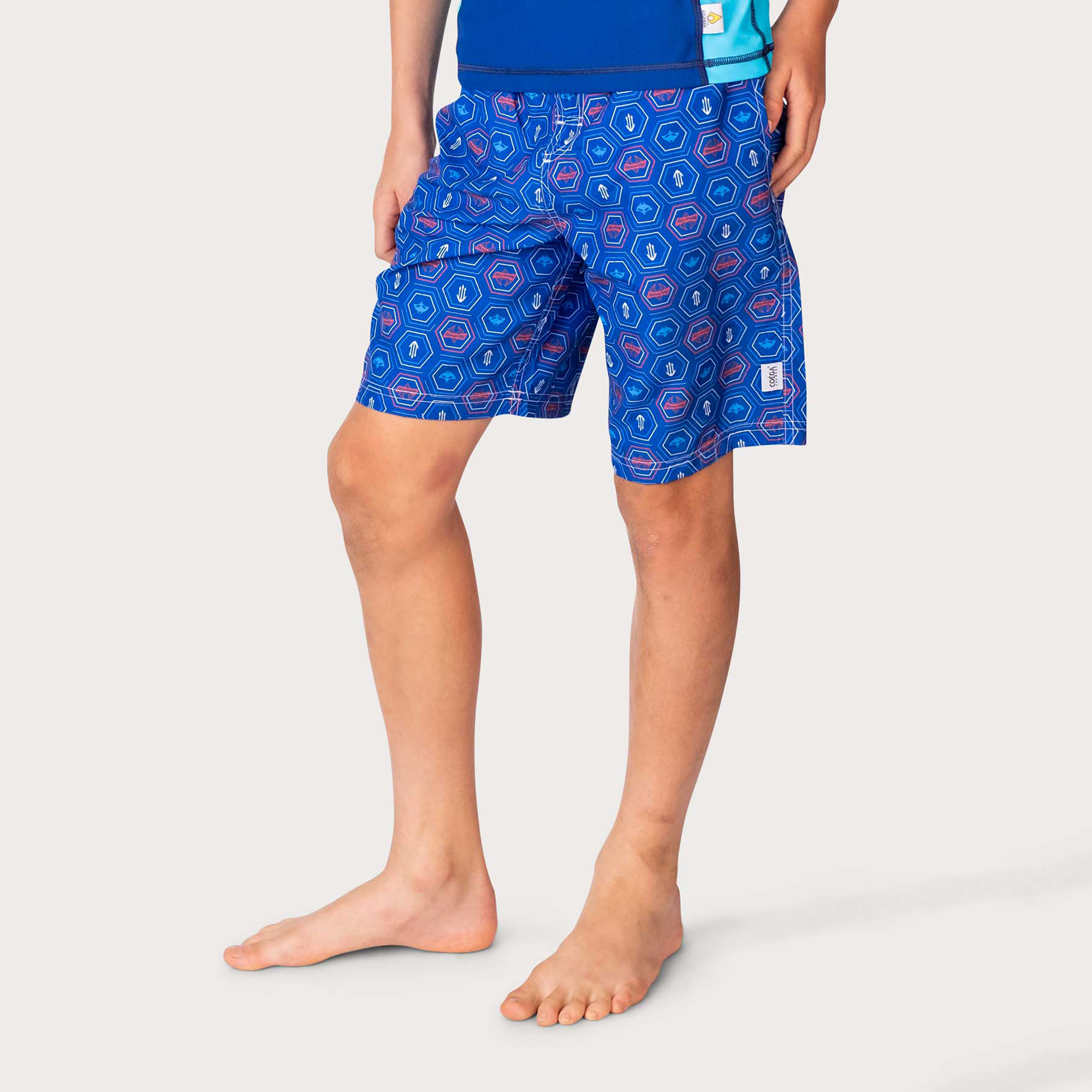  بوردشورت شبابي ذو أكوامان من كويغا للأولاد بلون ازرق-sports-boys-clothing-swimwear-image-2