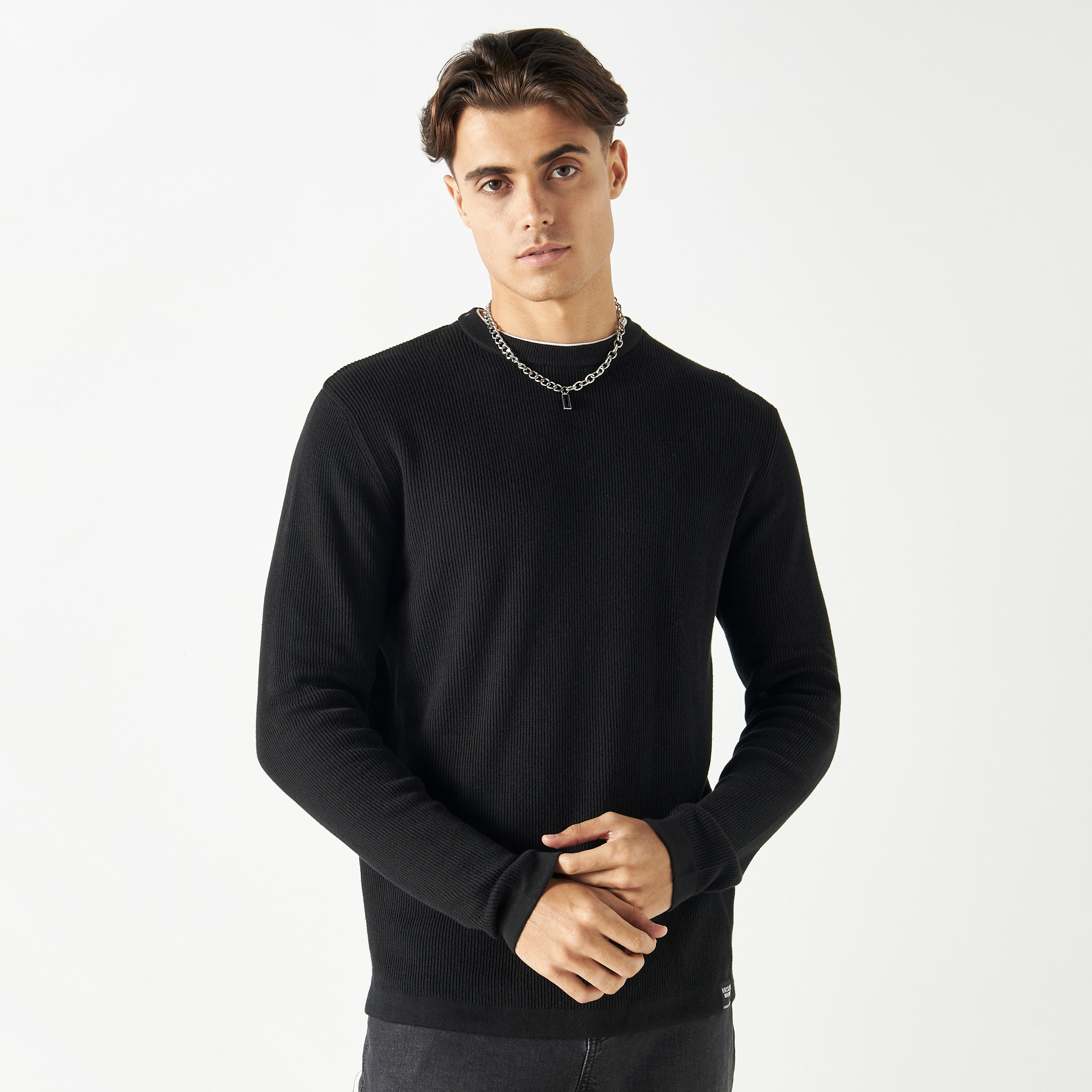 Black crew outlet neck sweaters