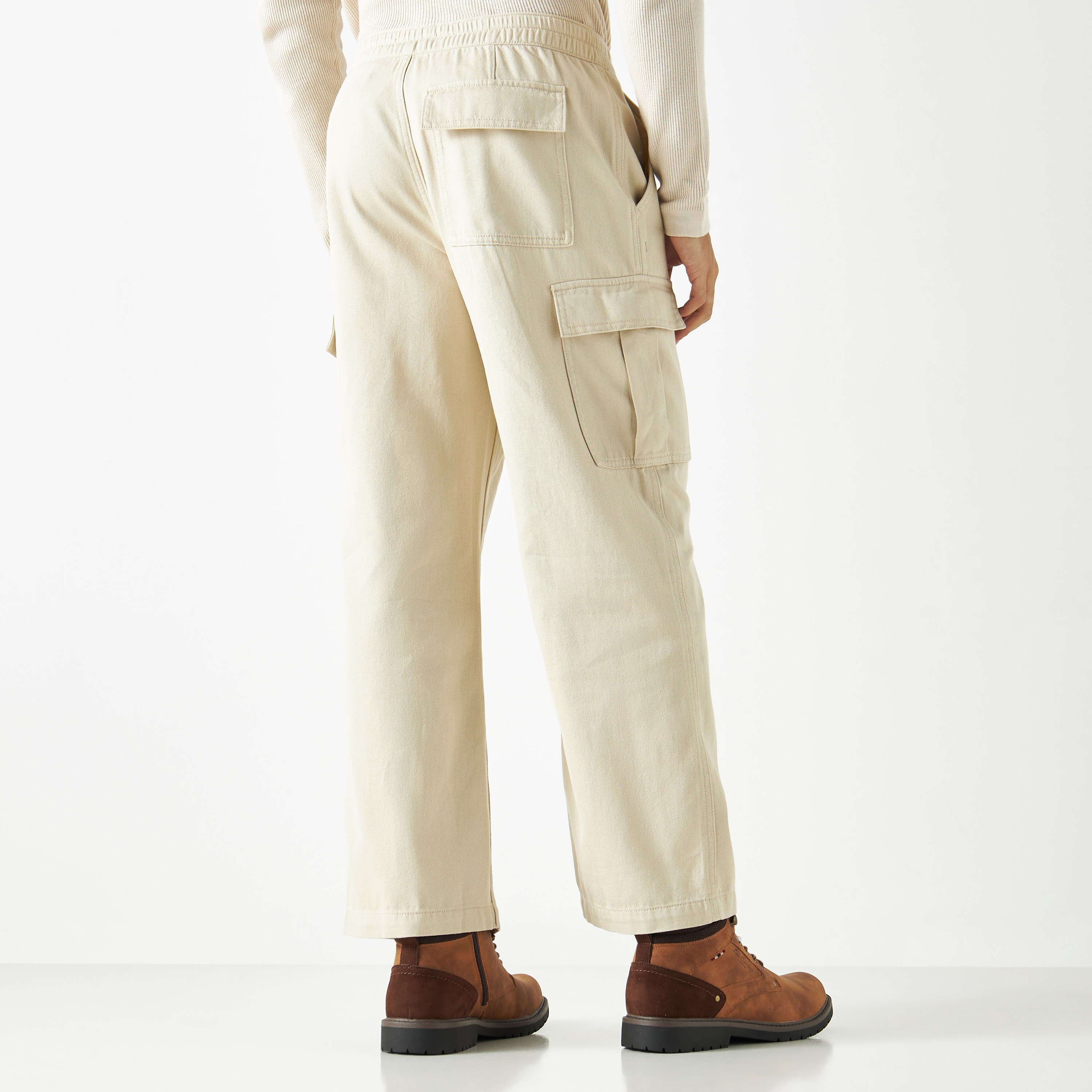 Relaxed Fit Cargo Pants-men-clothing-bottoms-trousersandchinos-trousers-image-3