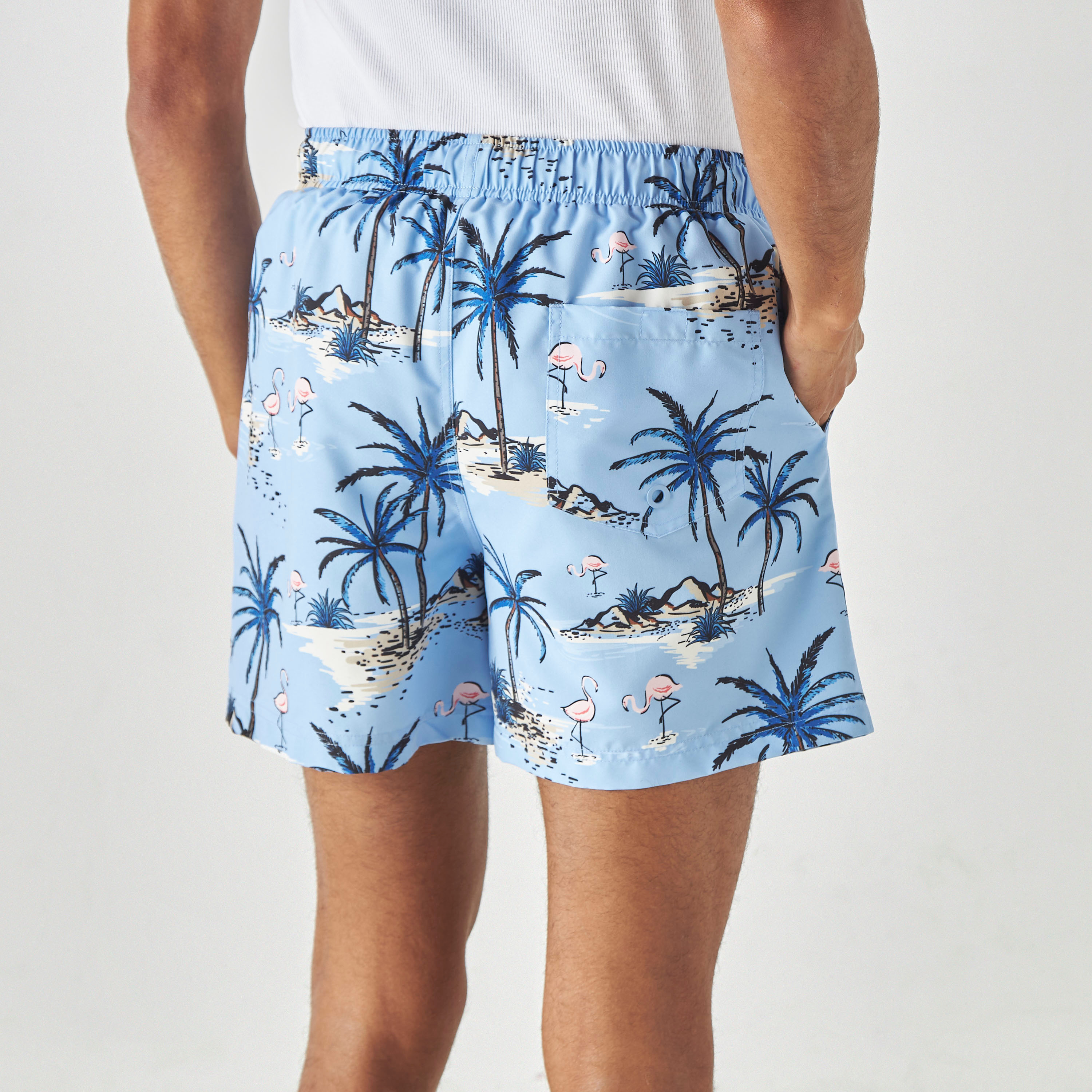 swim trunks pockets