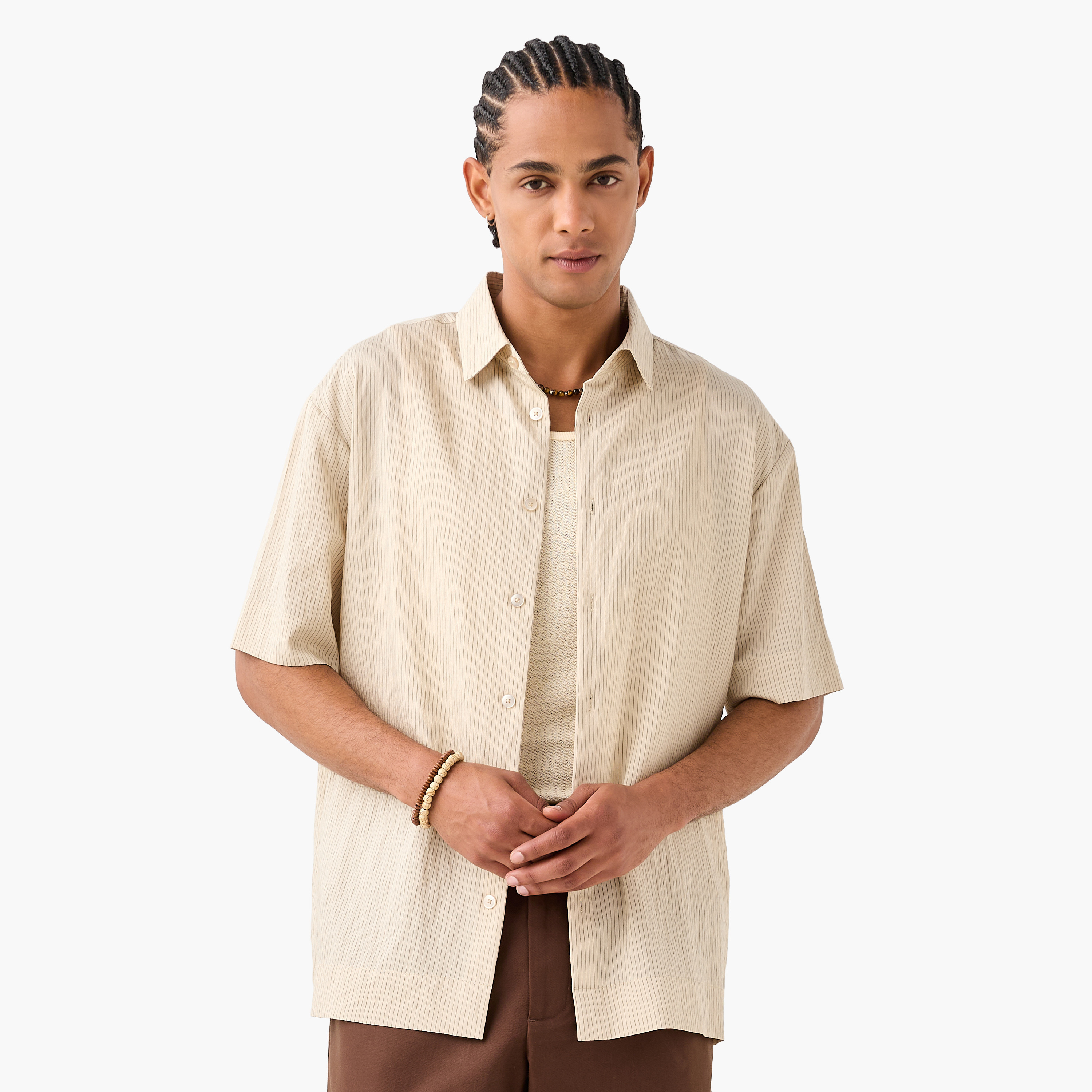 قميص مخطط  بطبعات جرافيك-men-clothing-shirts-image-3