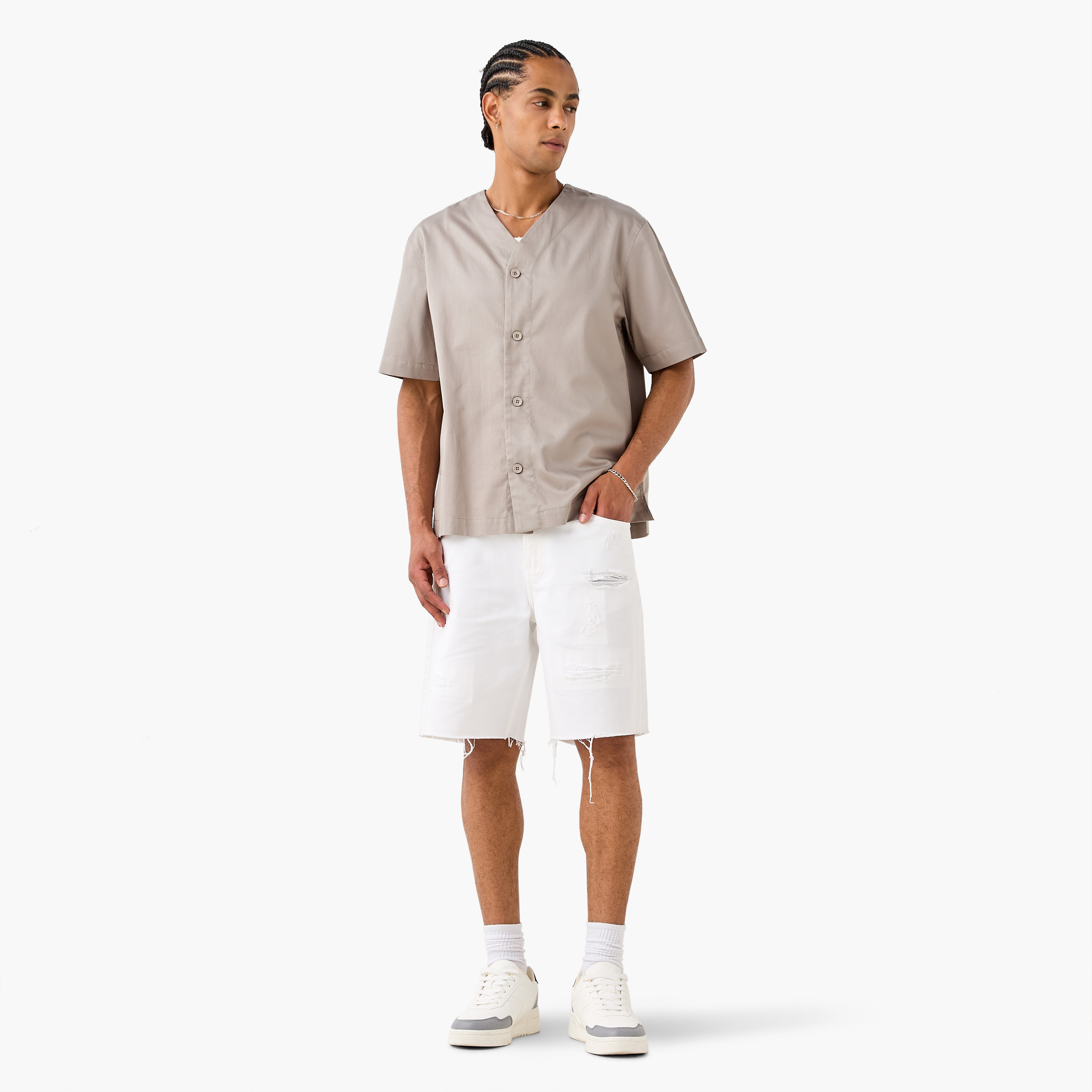 قميص بوبلين بيسبول بأزرار أمامية-men-clothing-shirts-image-2