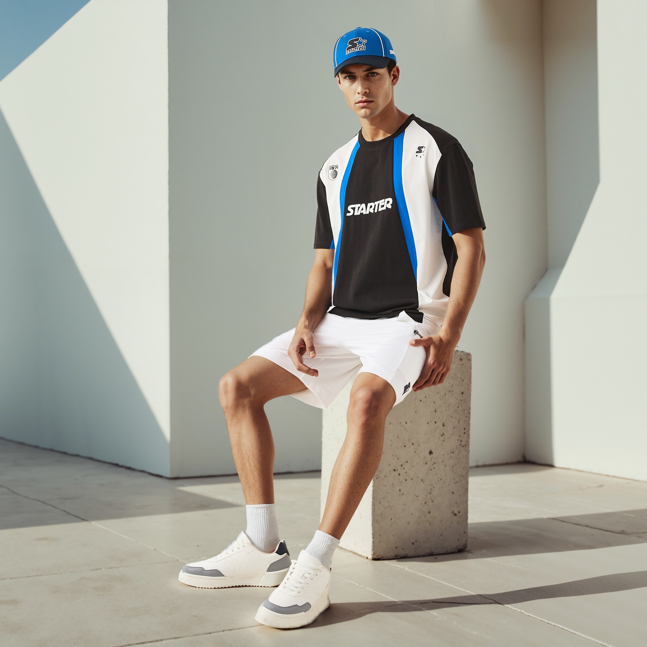 Starter Colourblock Round Neck T-shirt-men-clothing-tshirtsandpolos-tshirts-image-2