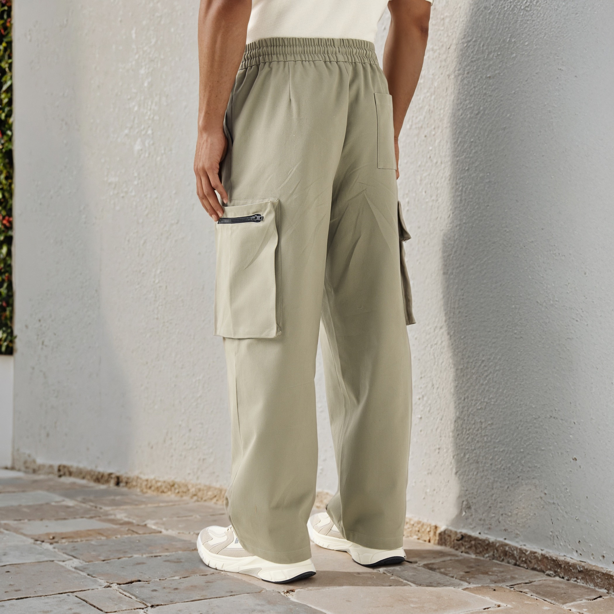 Flexi Waist Cargo Pants with Drawstring Closure-men-clothing-bottoms-joggers-image-3