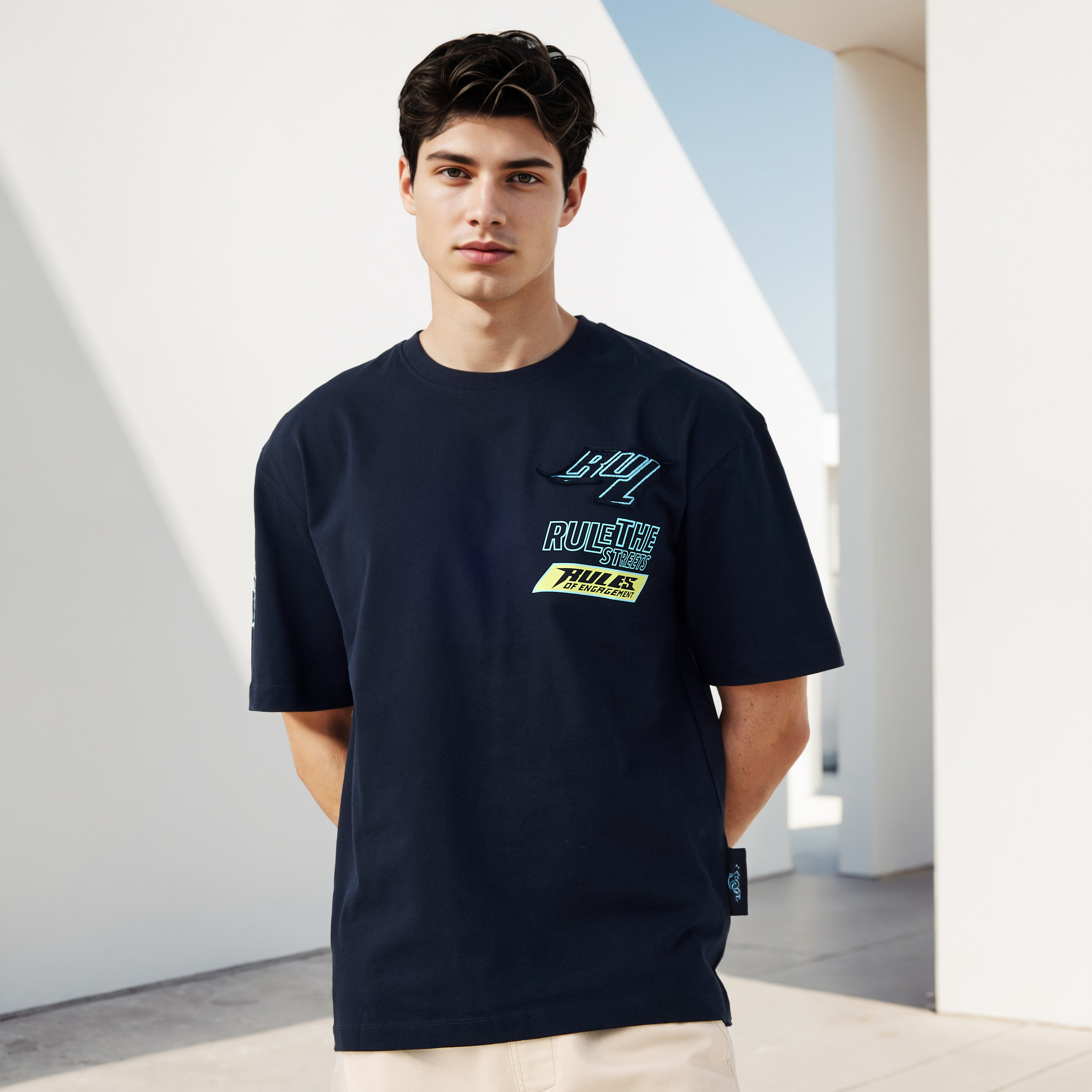 Graphic Print T-shirt with Crew Neck-men-clothing-tshirtsandpolos-tshirts-image-3