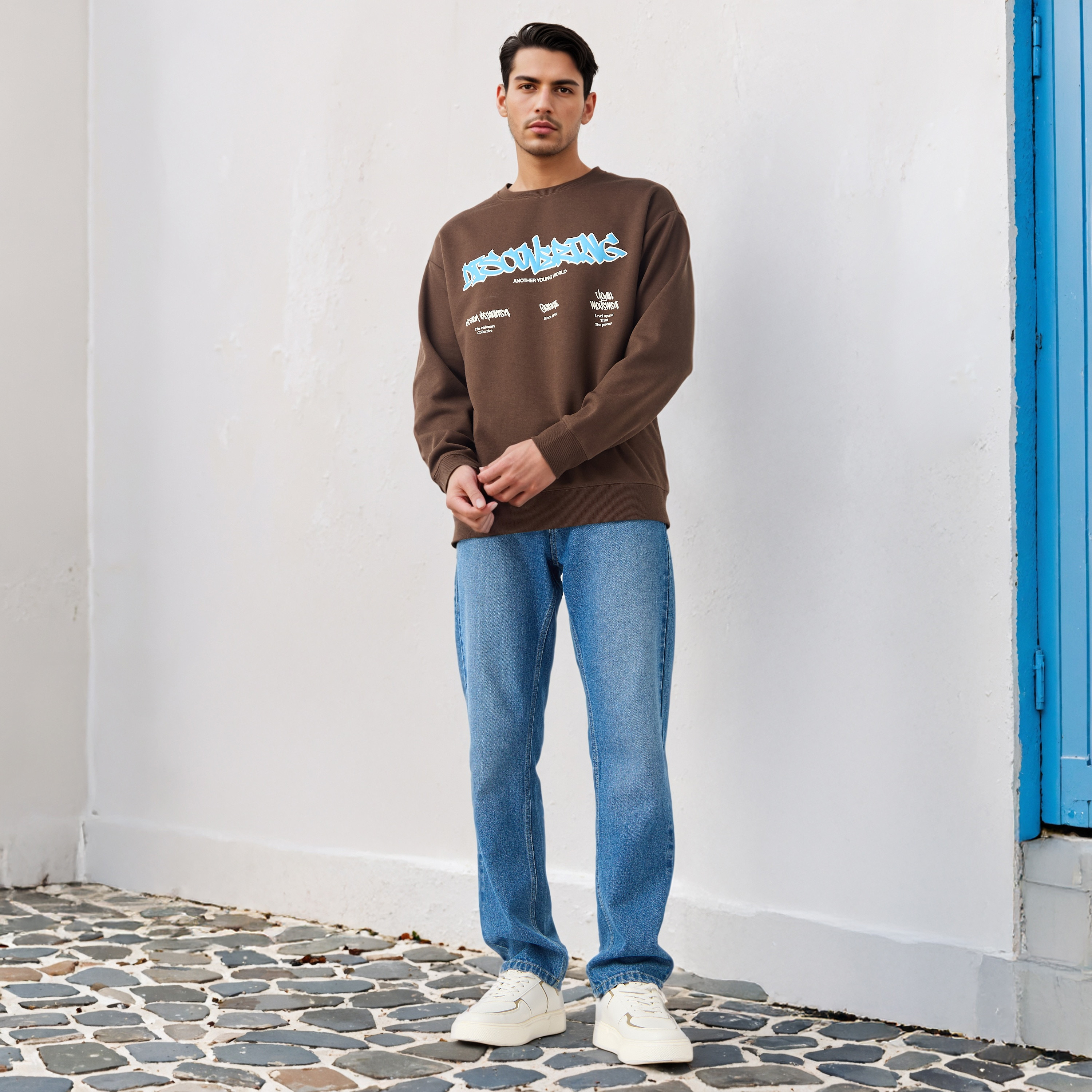 سويت شيرت فرينش تيري بتصميم فضفاض وطبعات -men-winterwear-hoodiesandsweatshirts-image-2