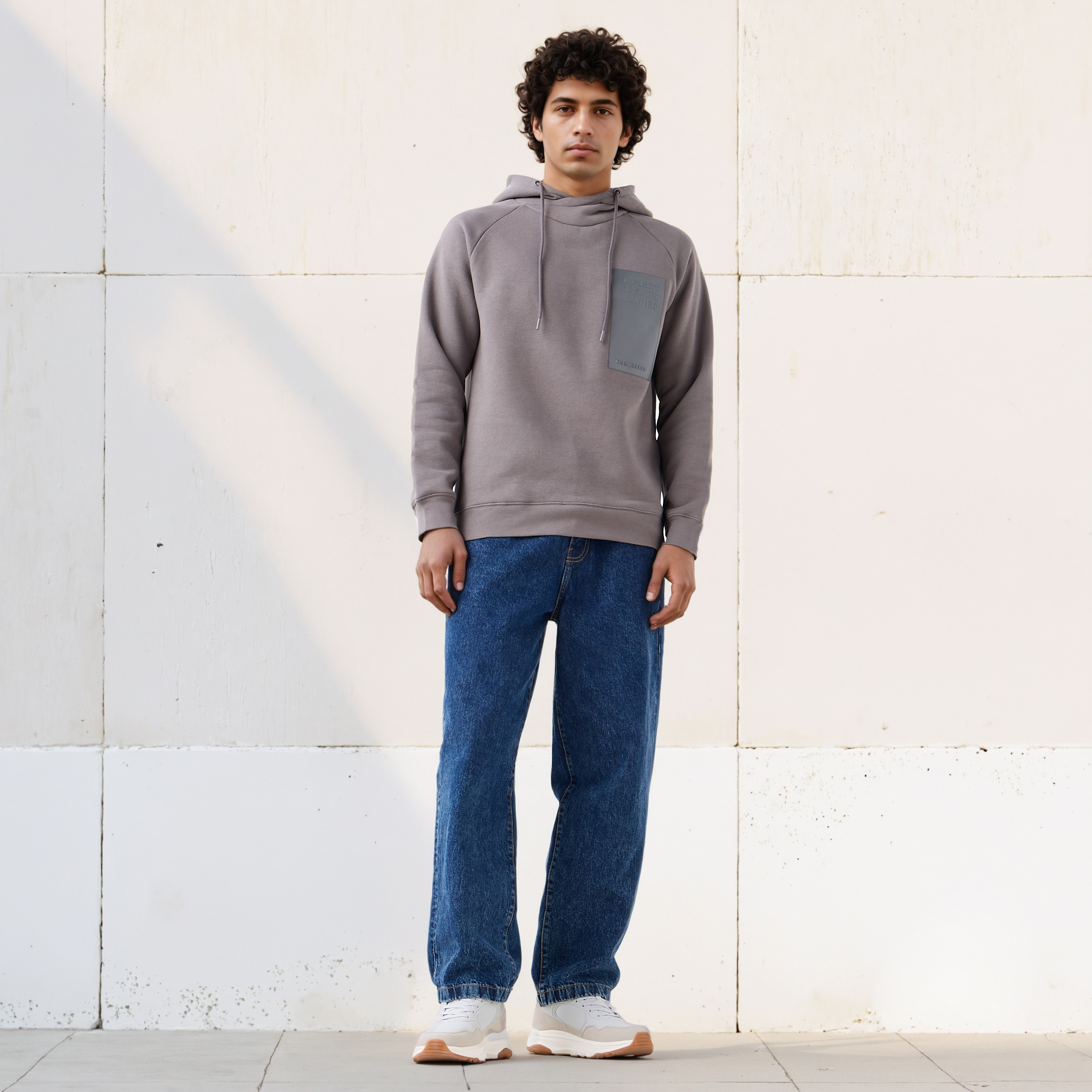 سويت شيرت منقوش بقبعة للرجال-men-winterwear-hoodiesandsweatshirts-image-2