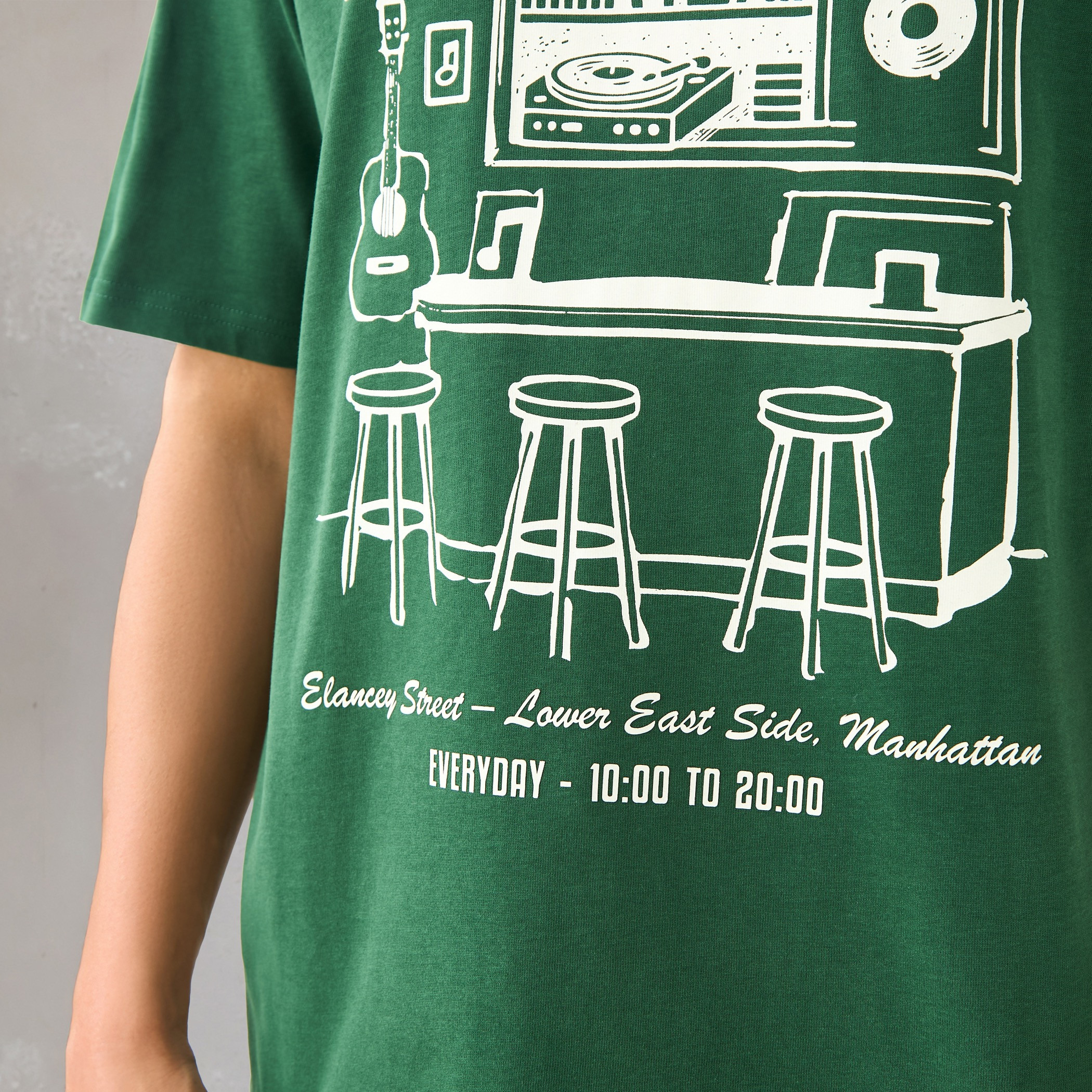 تيشيرت بطبعات-men-clothing-tshirtsandpolos-tshirts-image-4