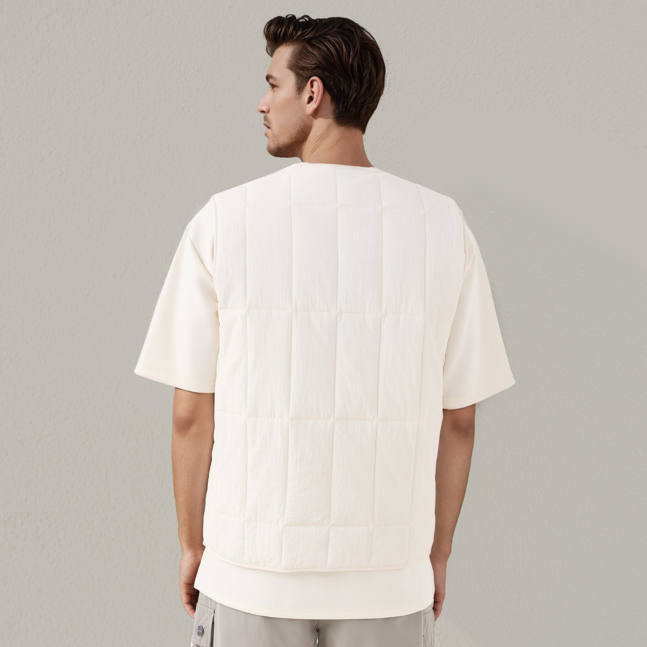 Quilted Regular Fit Gilet-men-clothing-jacketsandblazers-jackets-image-3