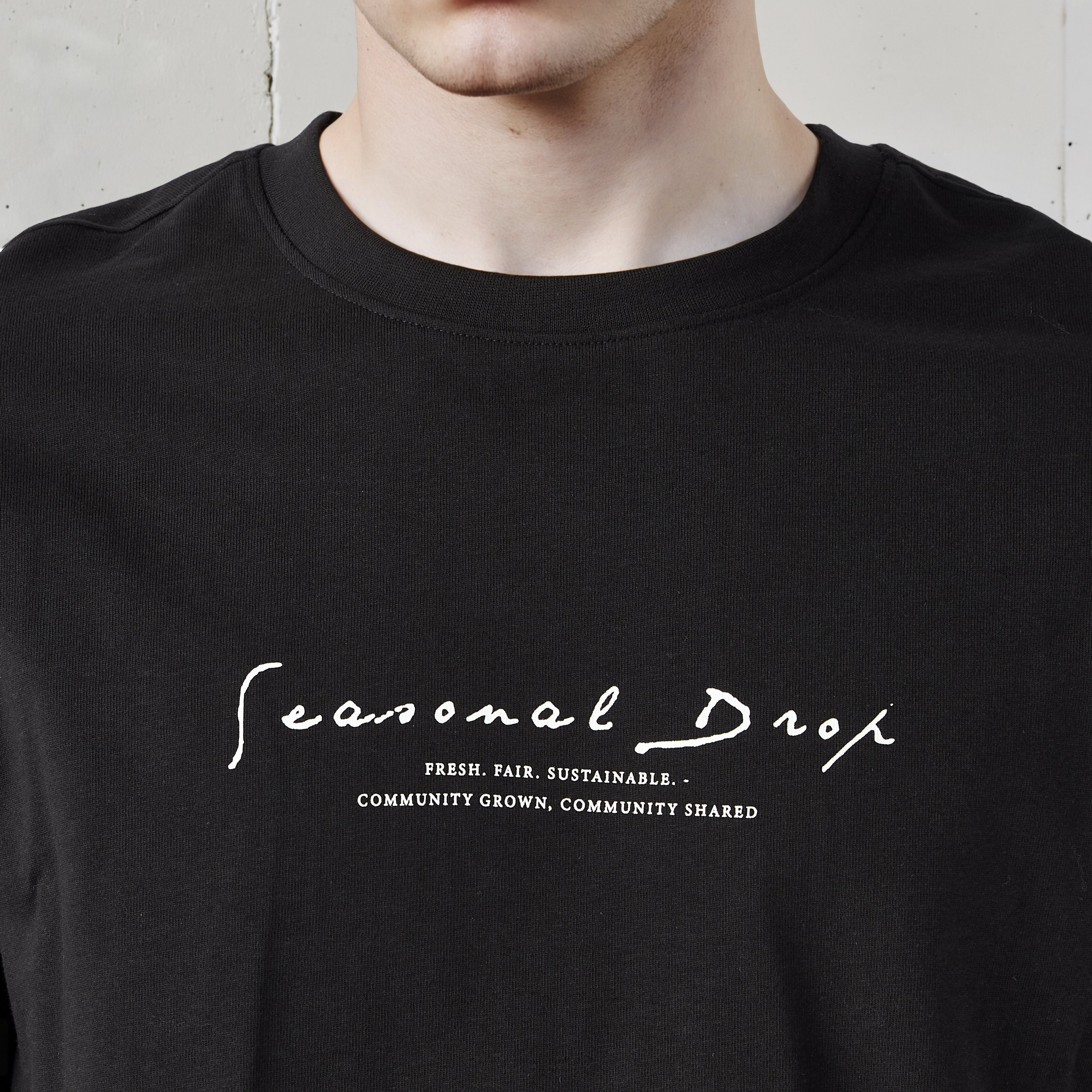 Graphic Print T-shirt-men-clothing-tshirtsandpolos-tshirts-image-3