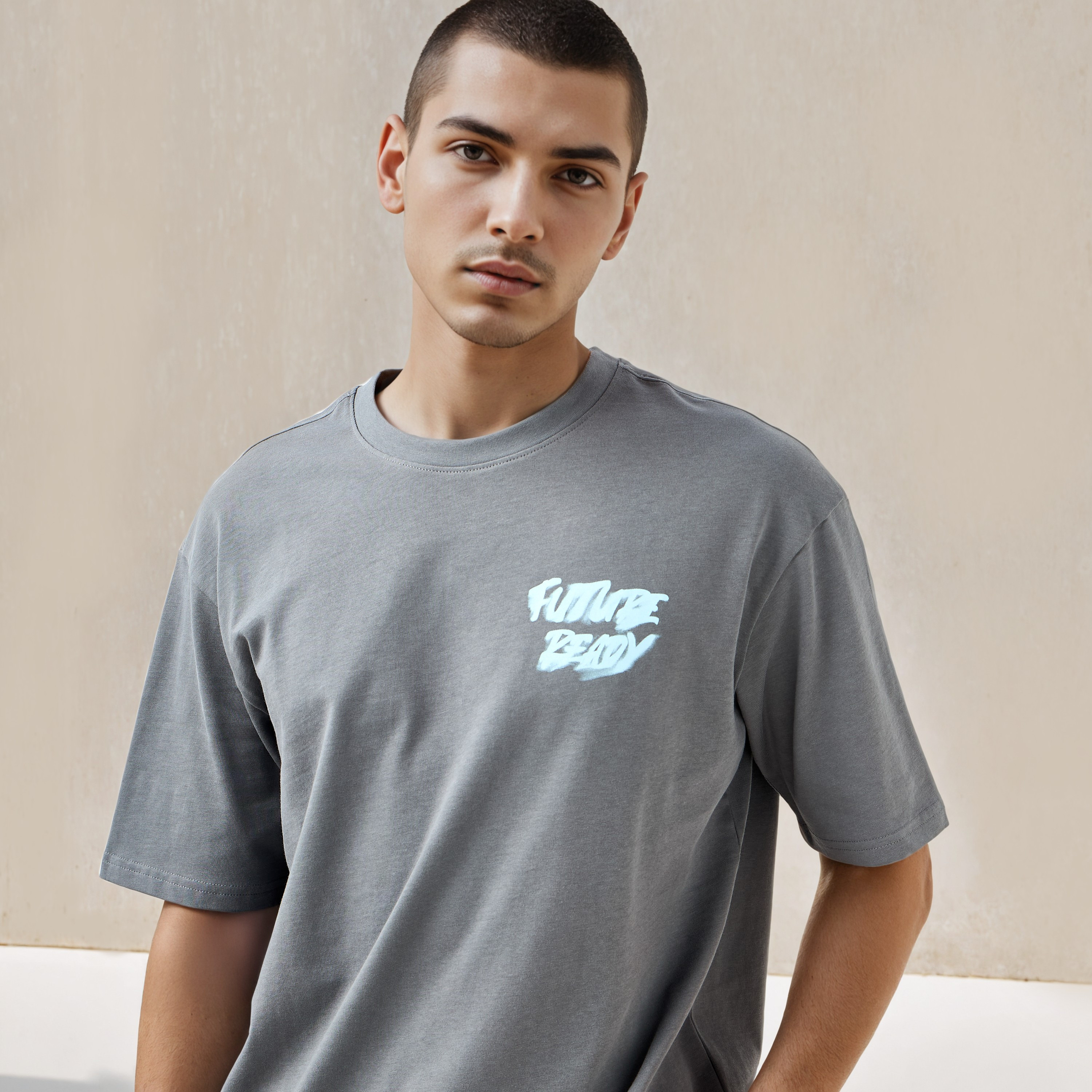 تيشيرت بقصة عادية وطبعات-men-clothing-tshirtsandpolos-tshirts-image-4