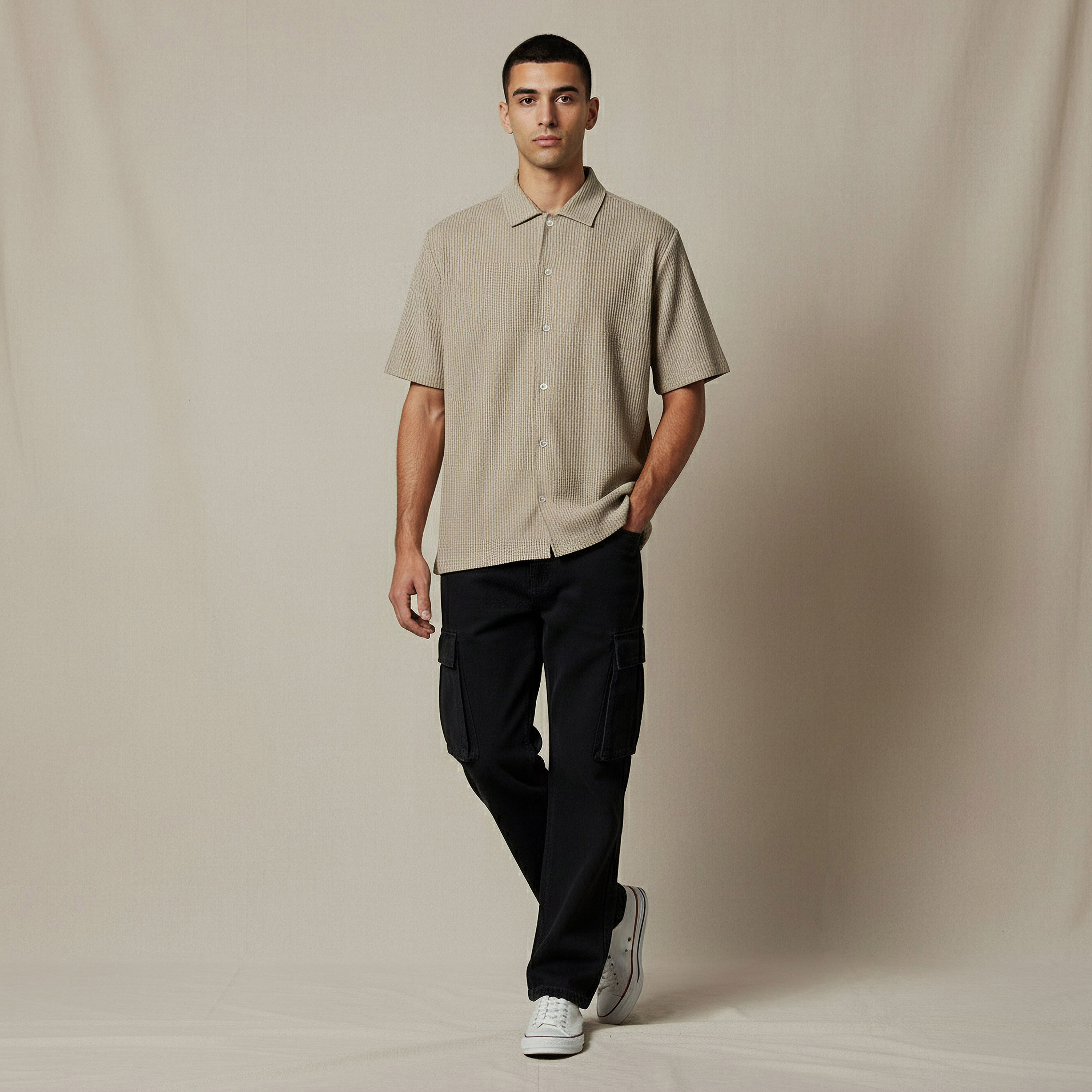 Men Regular Fit Crew Neck Short Sleeve Textured Shirt-men-clothing-tshirtsandpolos-tshirts-image-2