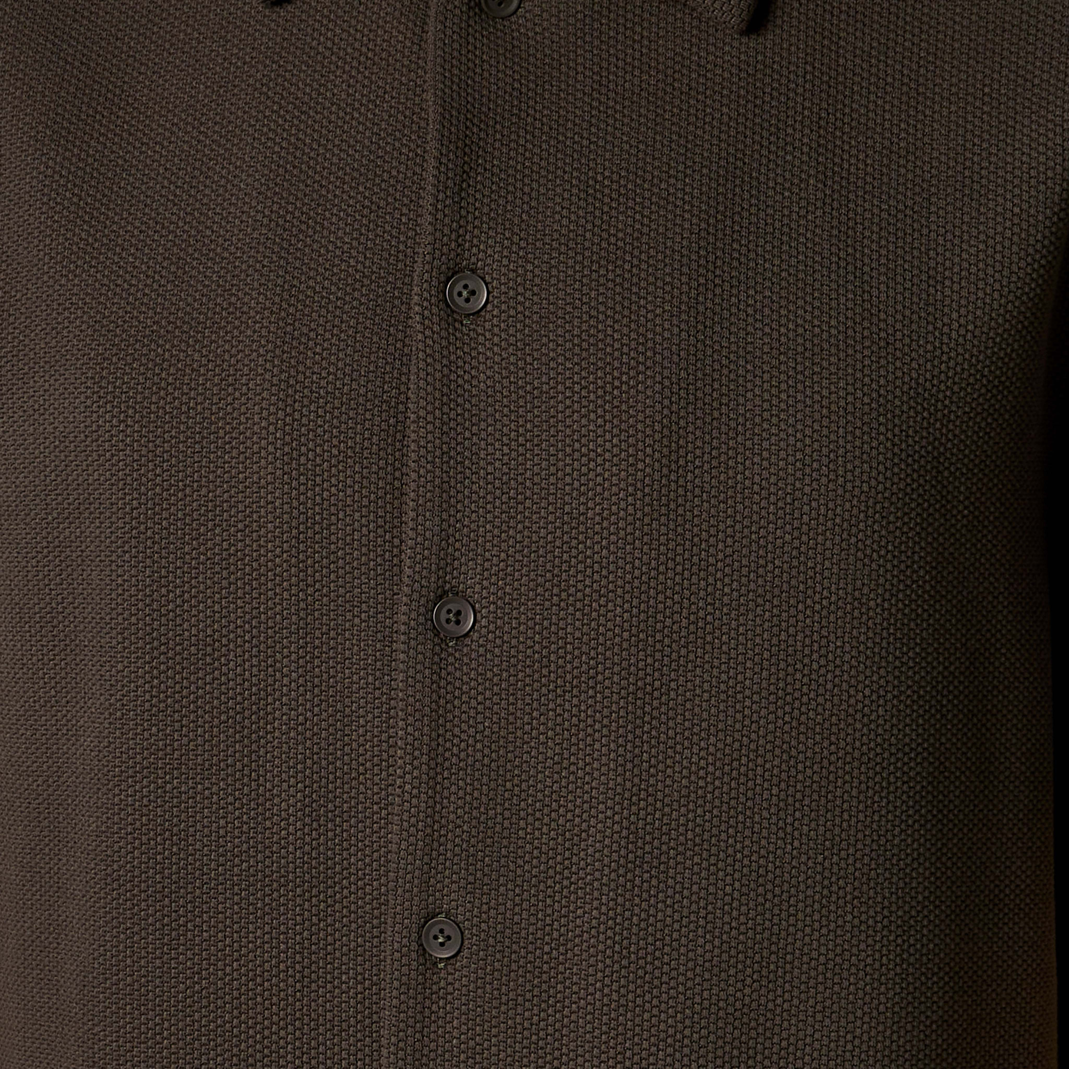 قميص بقصّة عادية وياقة عادية وأكمام قصيرة ونسيج وافل بارز الملمس للرجال-men-clothing-shirts-image-4