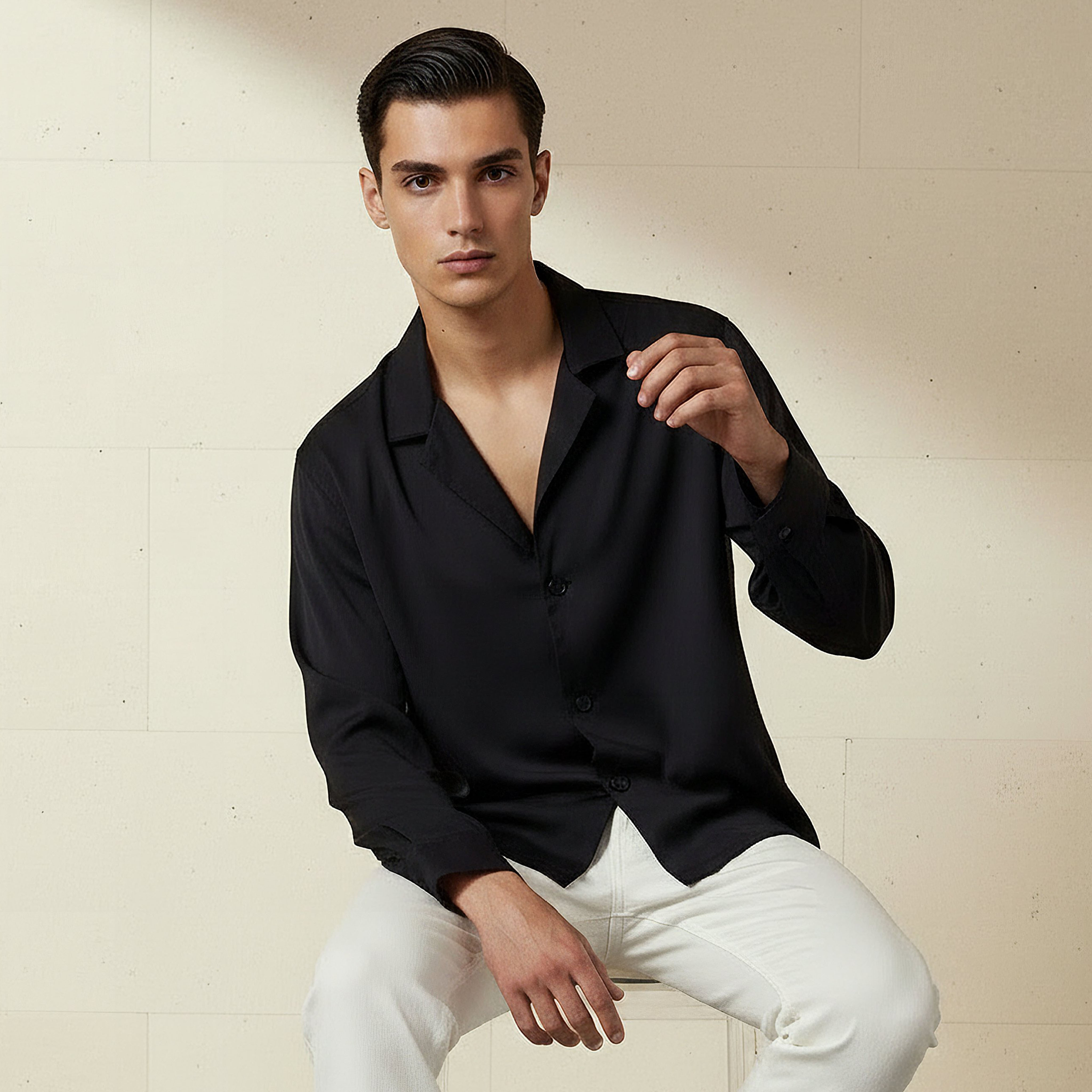قميص بليزر رجالي بقصة مريحة وأكمام طويلة وياقة عادية-men-clothing-shirts-image-5