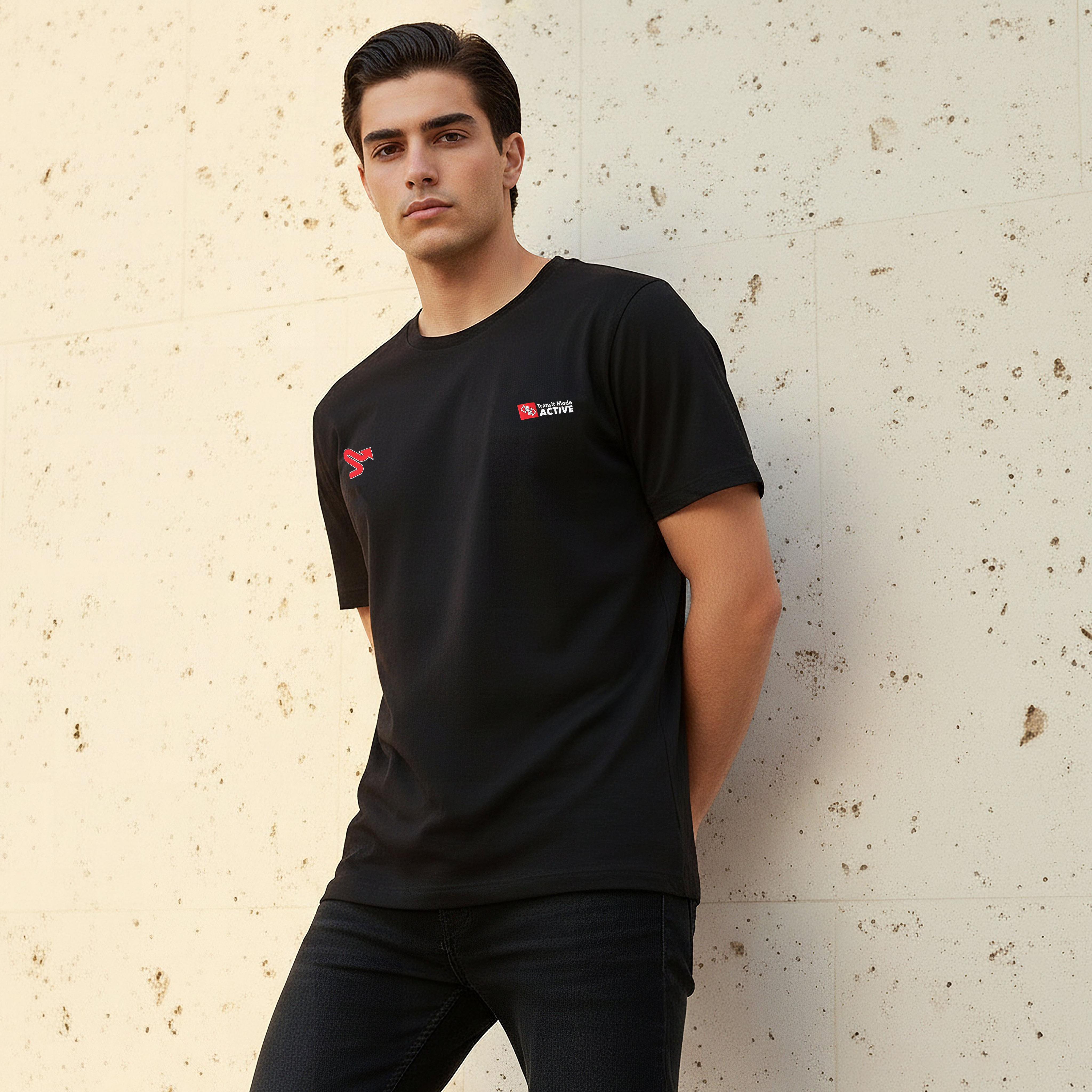 تيشيرت بقصة عادية وياقة ضيقة وأكمام قصيرة وطبعات للرجال-men-clothing-tshirtsandpolos-tshirts-image-1