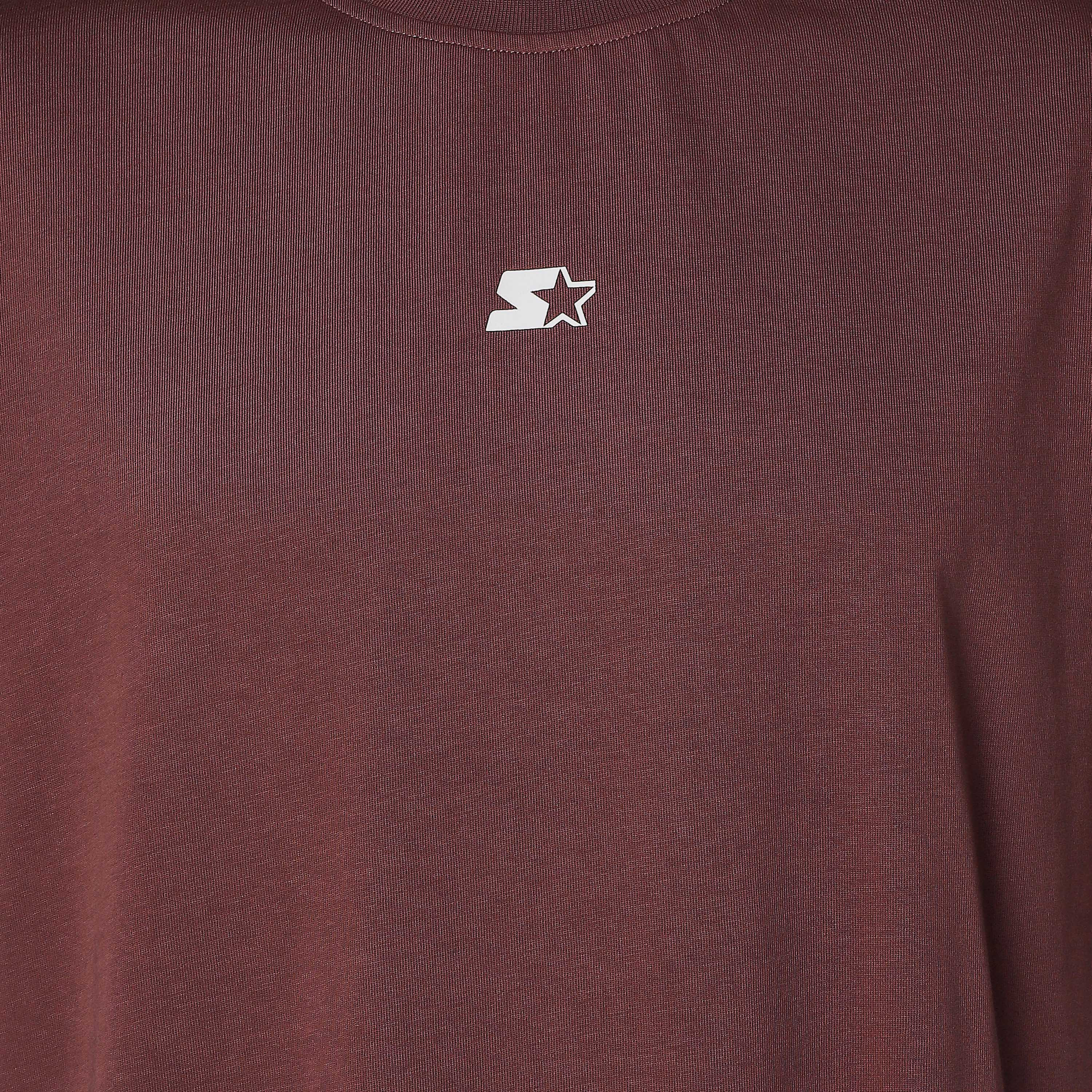 تيشيرت بقصة عادية وياقة ضيقة وأكمام قصيرة وطبعات للرجال من ستارتر-men-clothing-tshirtsandpolos-tshirts-image-2