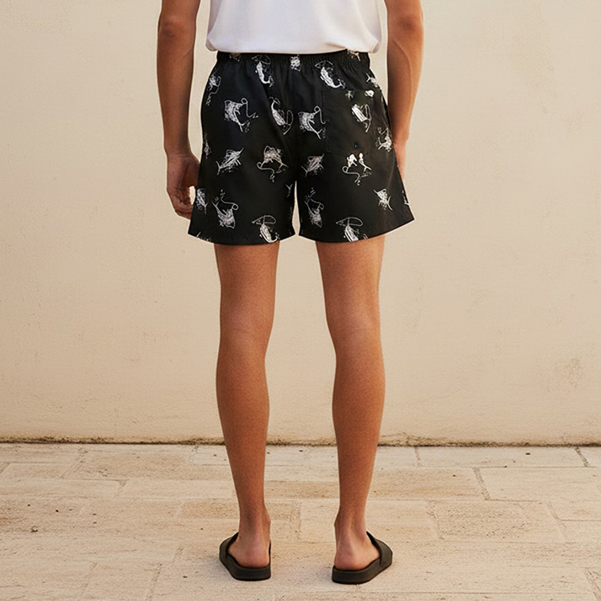 شورت بطبعات للرجال-men-clothing-swimandbeach-shorts-image-4