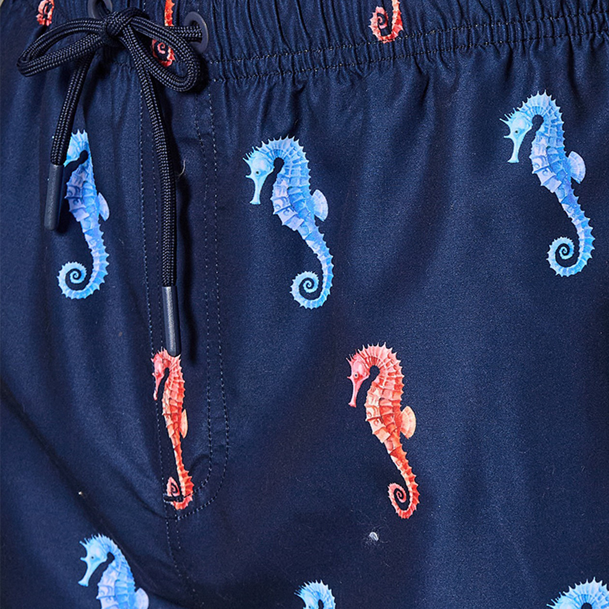 Men Seahorse Print Shorts-men-clothing-swimandbeach-shorts-image-2