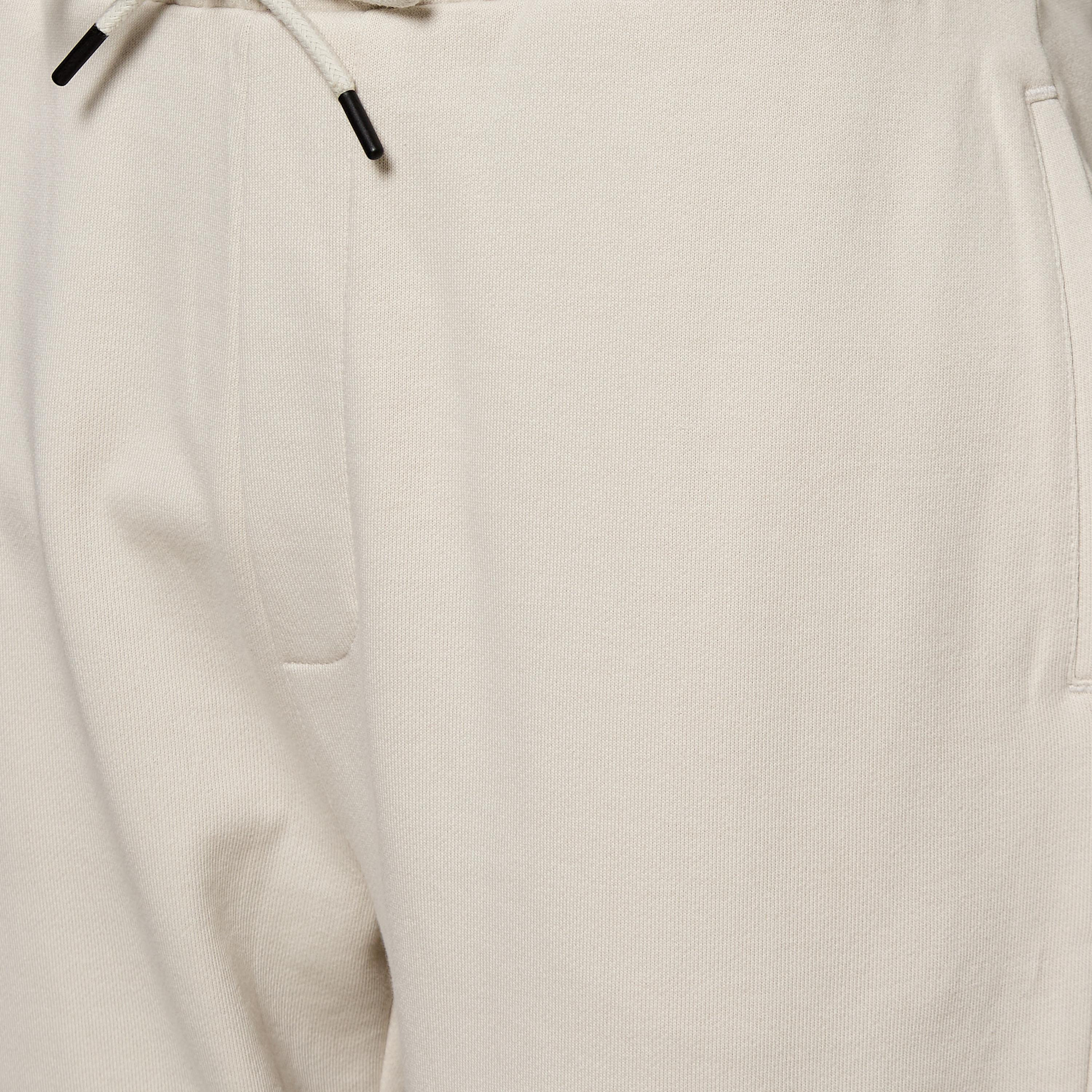 بنطلون رياضي بقصّة عادية ورباط إغلاق للرجال-men-clothing-bottoms-joggers-image-2