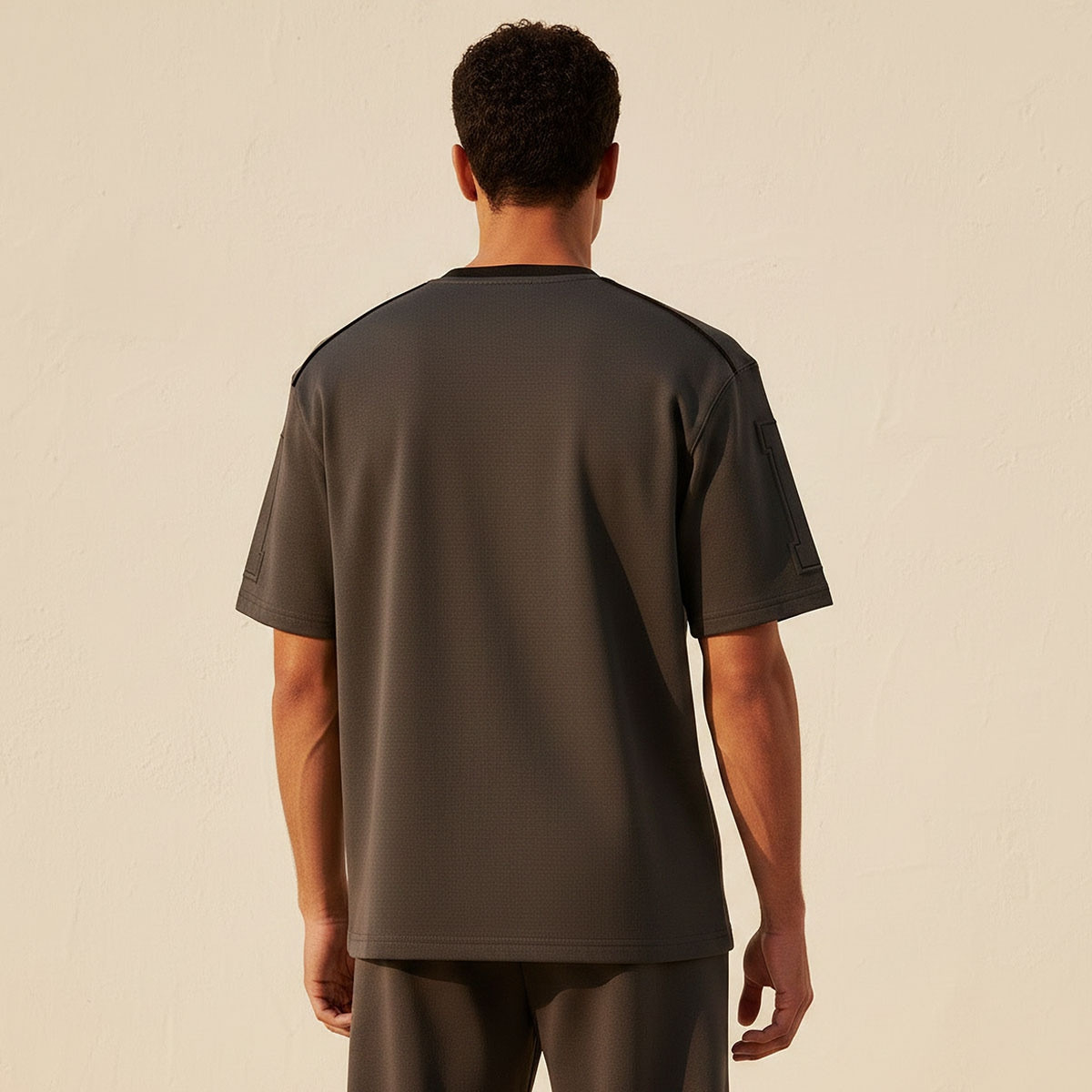 Starter Regular Fit V-Neck Panelled T-shirt-men-clothing-tshirtsandpolos-tshirts-image-4