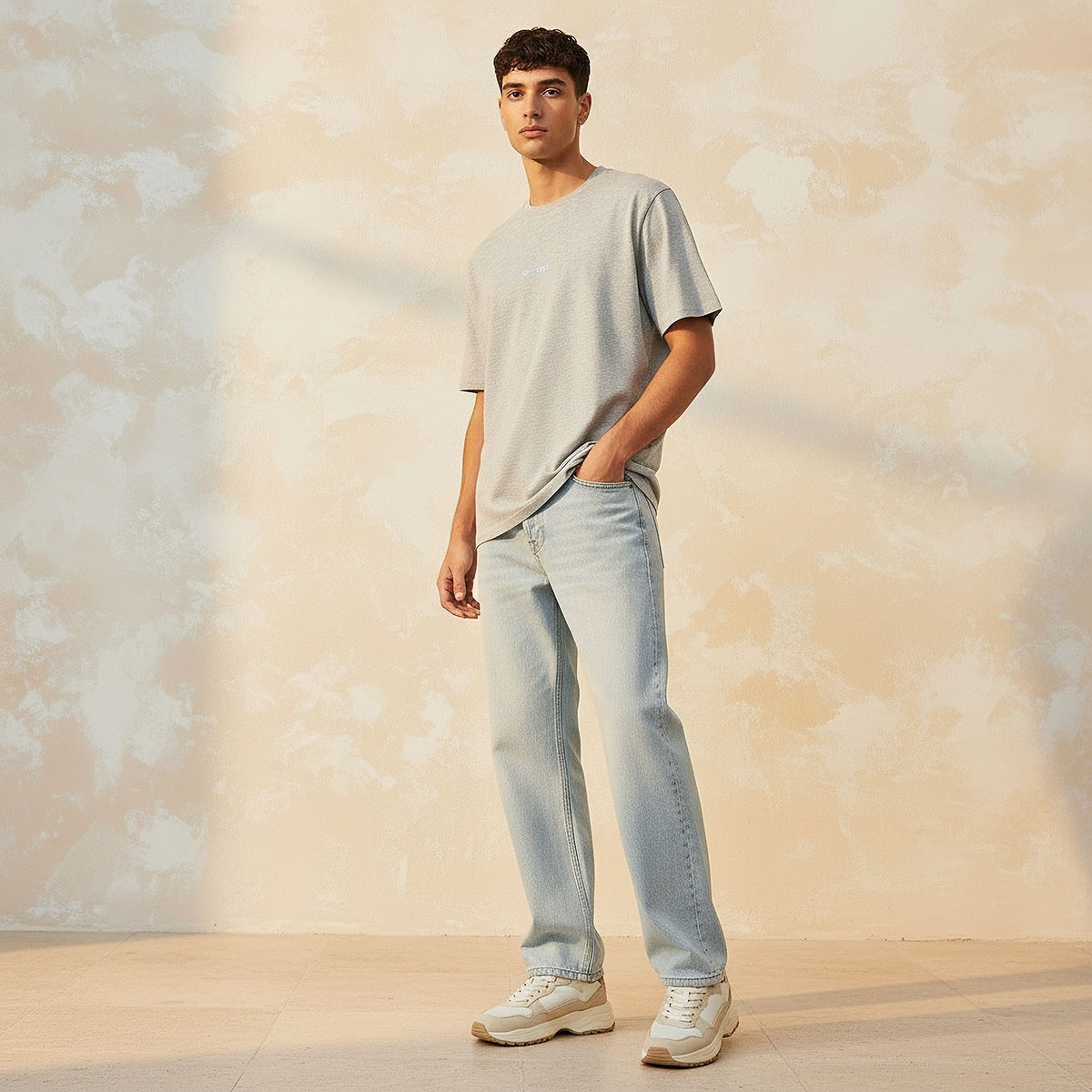 تيشيرت بياقة ضيقة وطبعات وأكمام قصيرة وقصة عادية من سبلاش يوث-men-clothing-tshirtsandpolos-tshirts-image-3