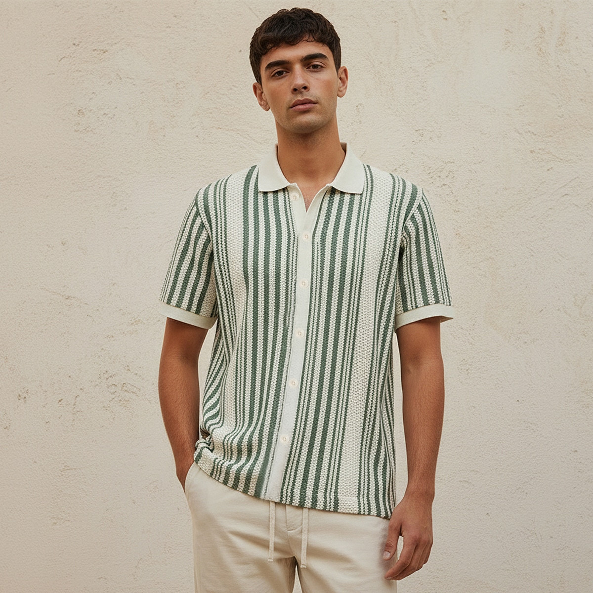 قميص مقلم بأكمام قصيرة وياقة من سبلاش يوث-men-clothing-shirts-image-1
