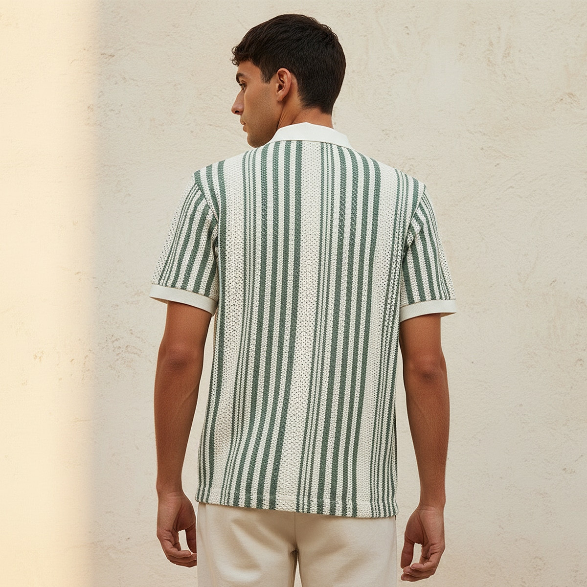 قميص مقلم بأكمام قصيرة وياقة من سبلاش يوث-men-clothing-shirts-image-4