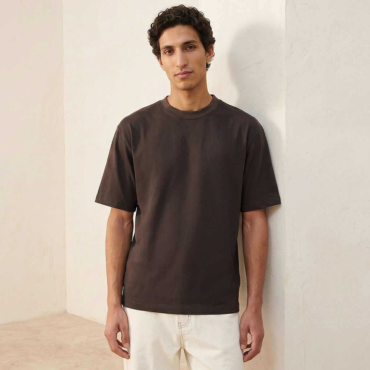 تيشيرت بقصّة عادية وياقة ضيّقة من سبلاش يوث-men-clothing-tshirtsandpolos-tshirts-image-1