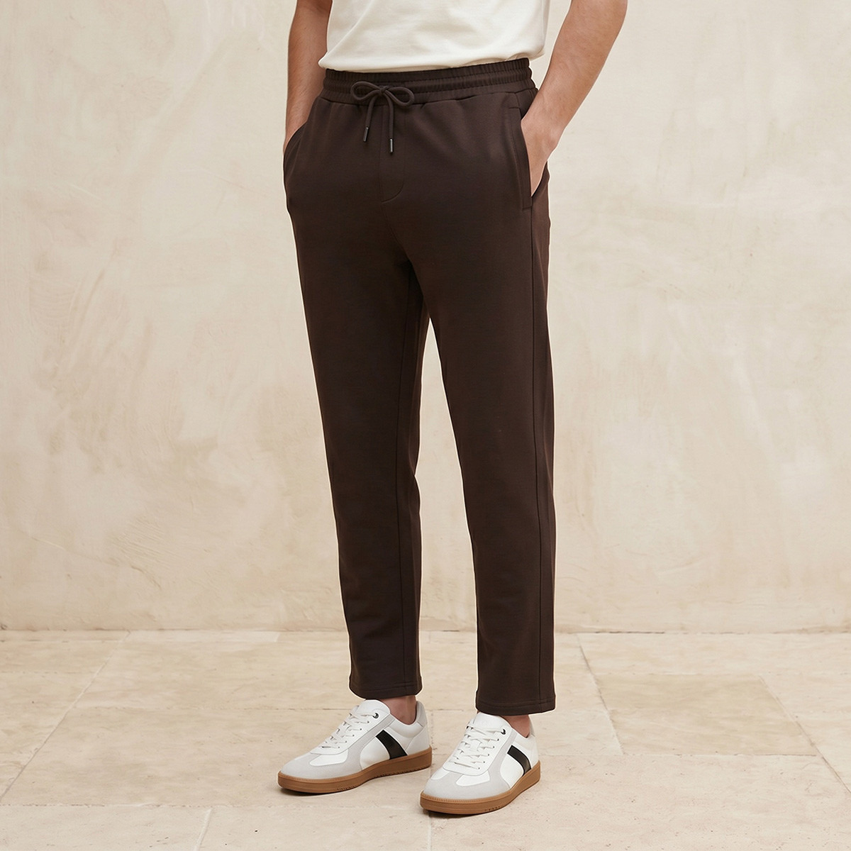 بنطلون رياضي بقصّة عادية وخصر رباط من سبلاش يوث -men-clothing-bottoms-trousersandchinos-trousers-image-1