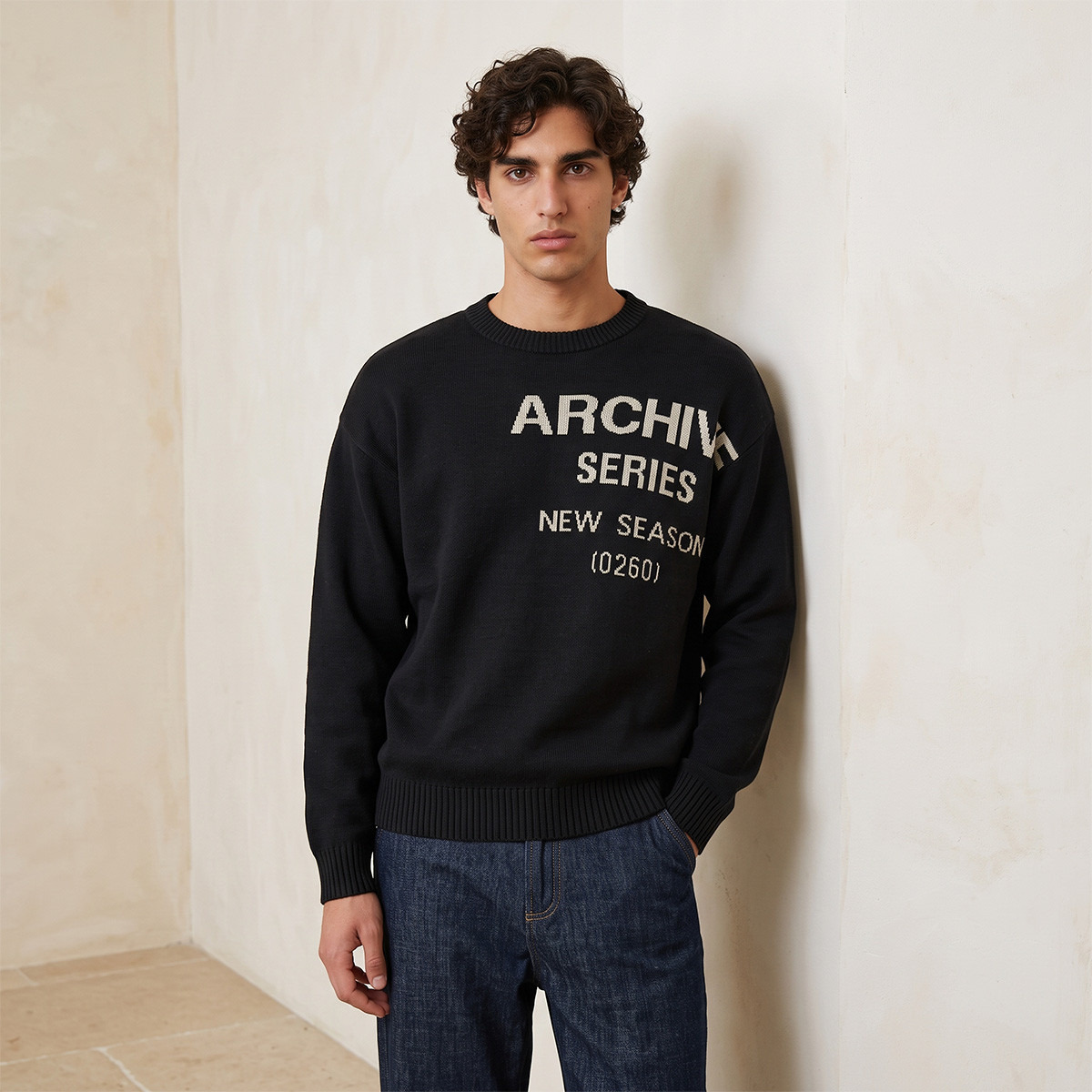 كنزة بطبعات جرافيك وياقة ضيقة من سبلاش يوث-men-clothing-sweatersandpullovers-image-4