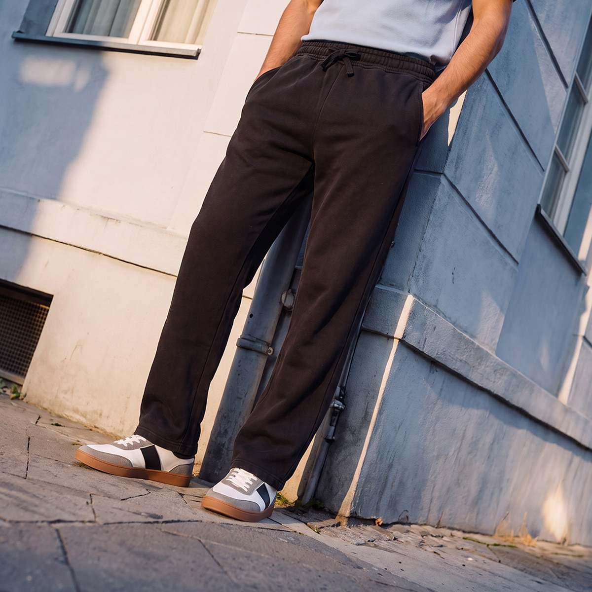 بنطلون جوجر بقصة مستقيمة من يوث من سبلاش-men-clothing-bottoms-joggers-image-1