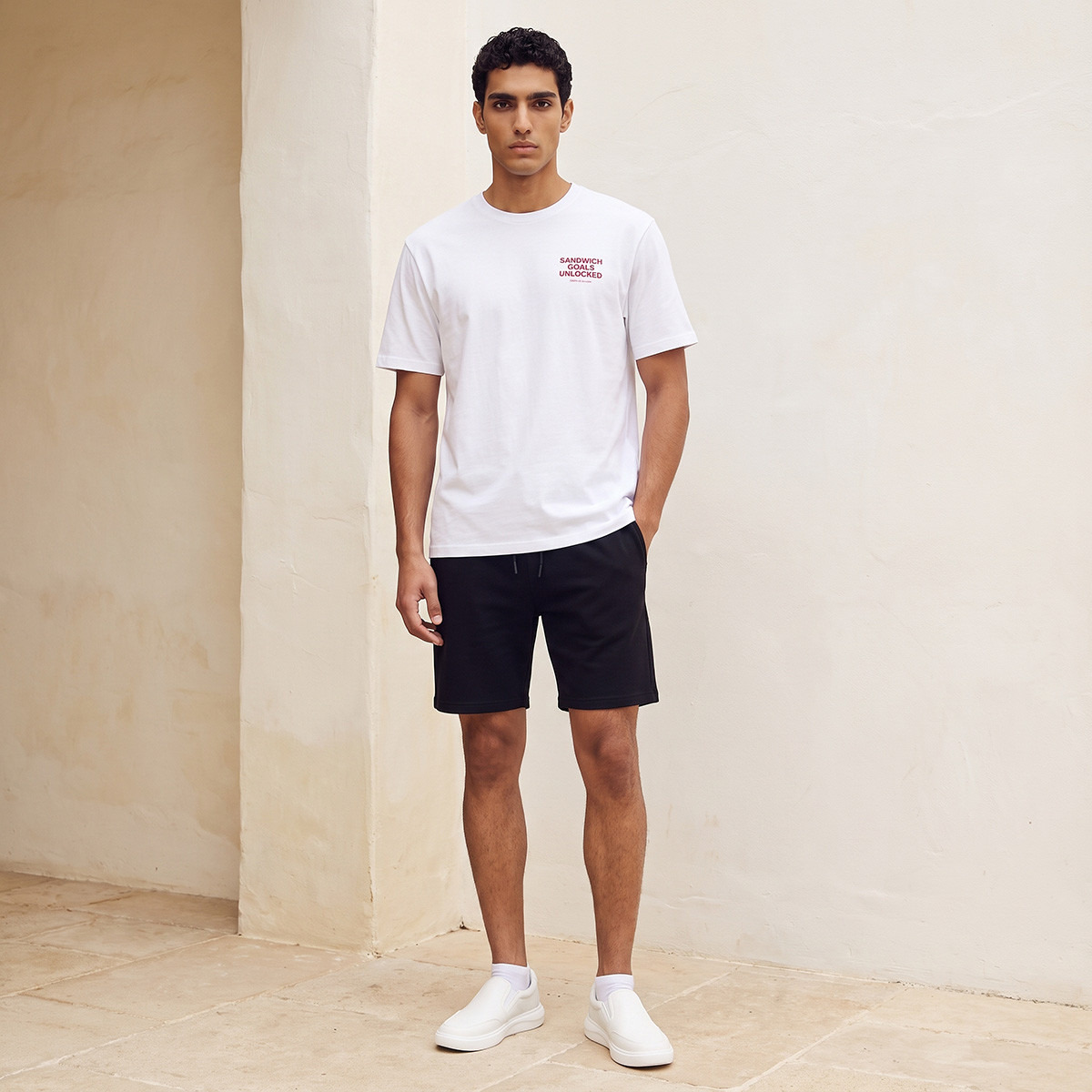 تيشيرت قطن بياقة ضيقة وقصة عادية من سبلاش يوث-men-clothing-tshirtsandpolos-tshirts-image-2