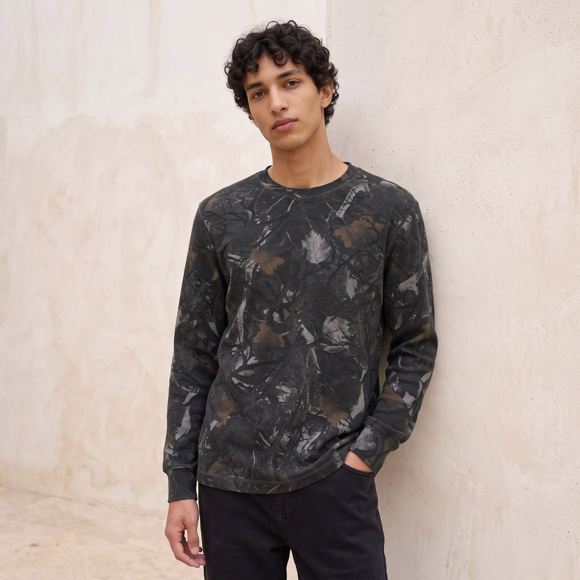 تيشيرت للشباب بياقة دائرية من سبلاش-men-clothing-tshirtsandpolos-tshirts-image-2