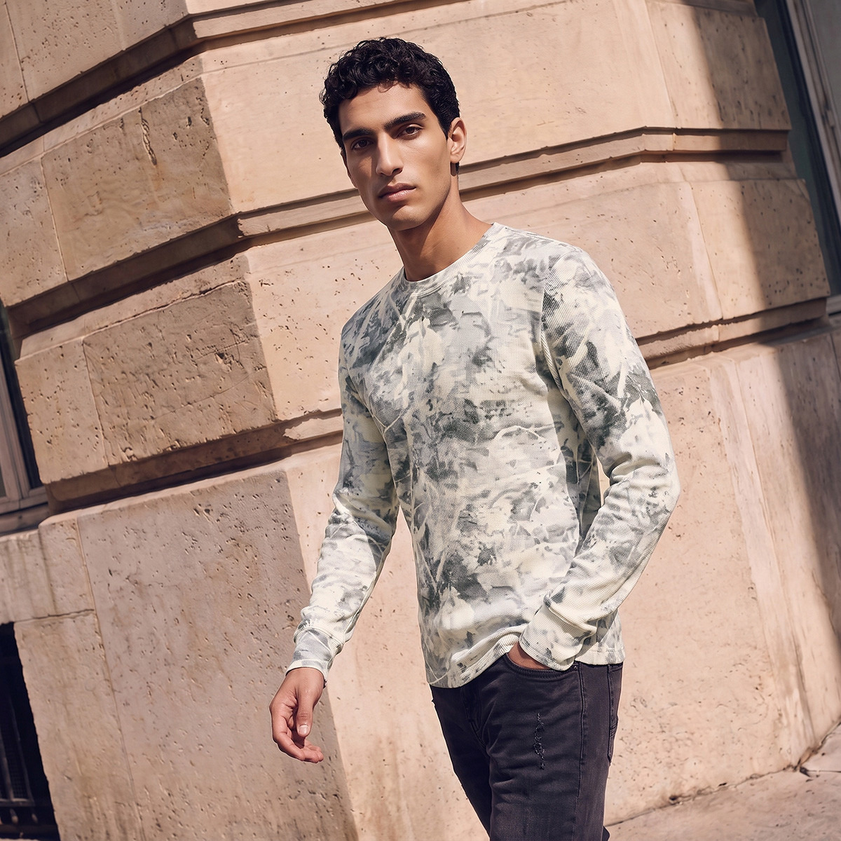تيشيرت بياقة دائرية من يوث من سبلاش-men-clothing-tshirtsandpolos-tshirts-image-1