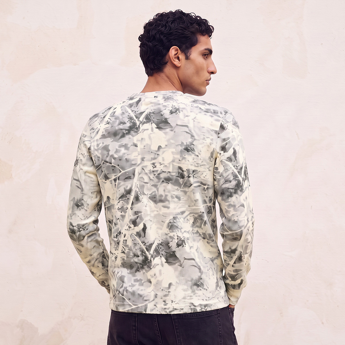 تيشيرت بياقة دائرية من يوث من سبلاش-men-clothing-tshirtsandpolos-tshirts-image-4