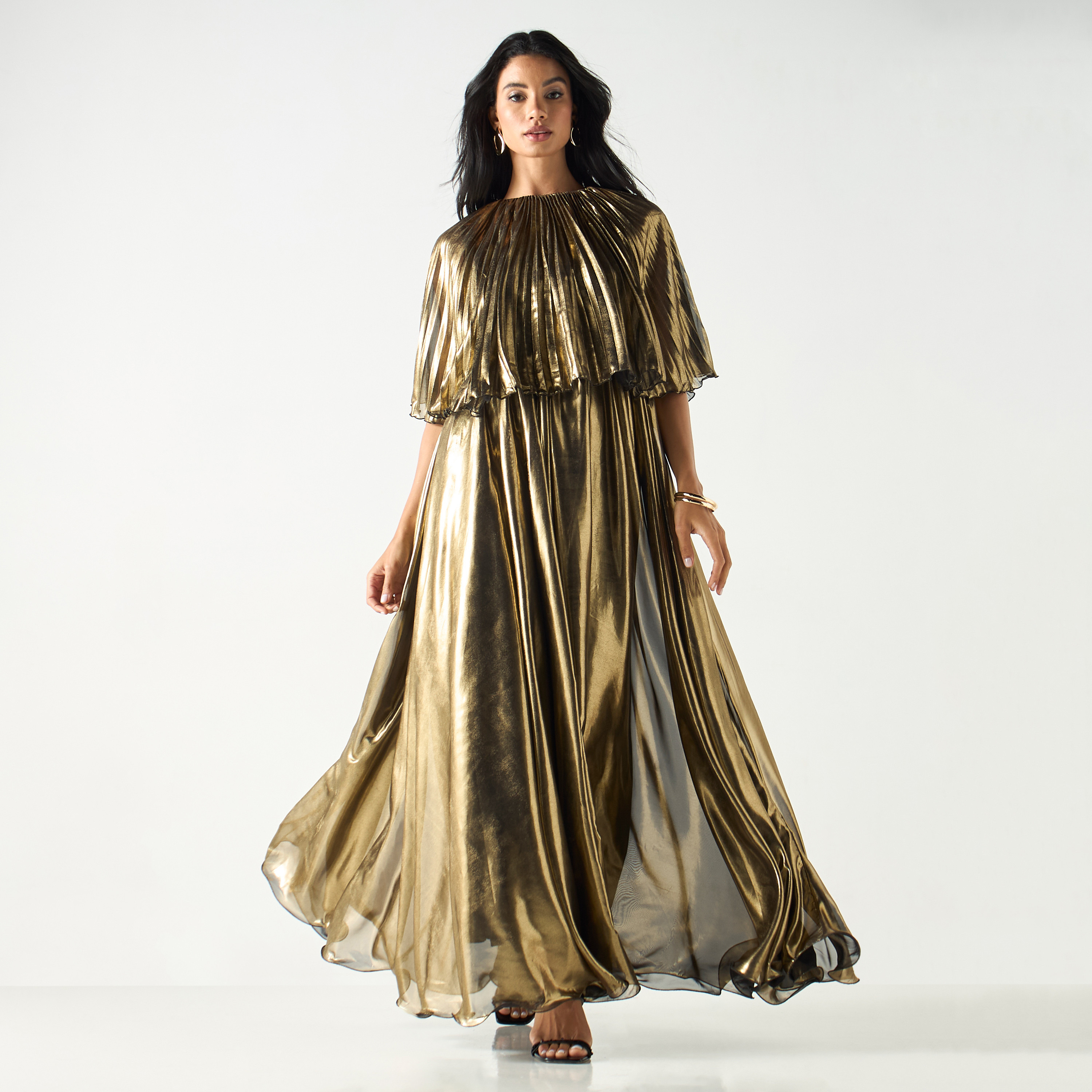 فستان طويل بجزء علوي بطيات وكاب من جولدن أبل-women-clothing-dresses-image-2