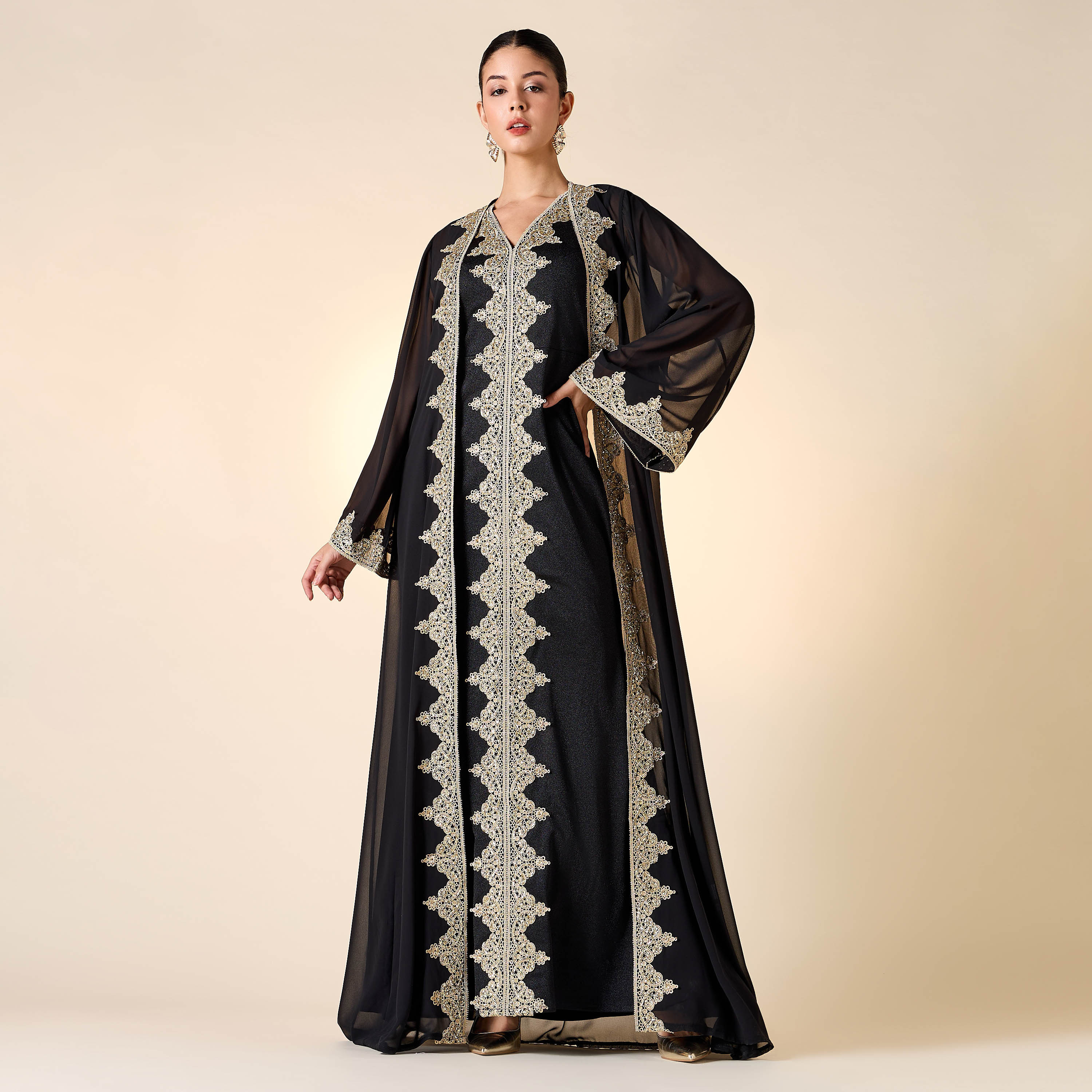 فستان بدون أكمام وتفاصيل دانتيل مع سترة طويلة مفتوحة من جولدن آبل-women-clothing-dresses-image-1