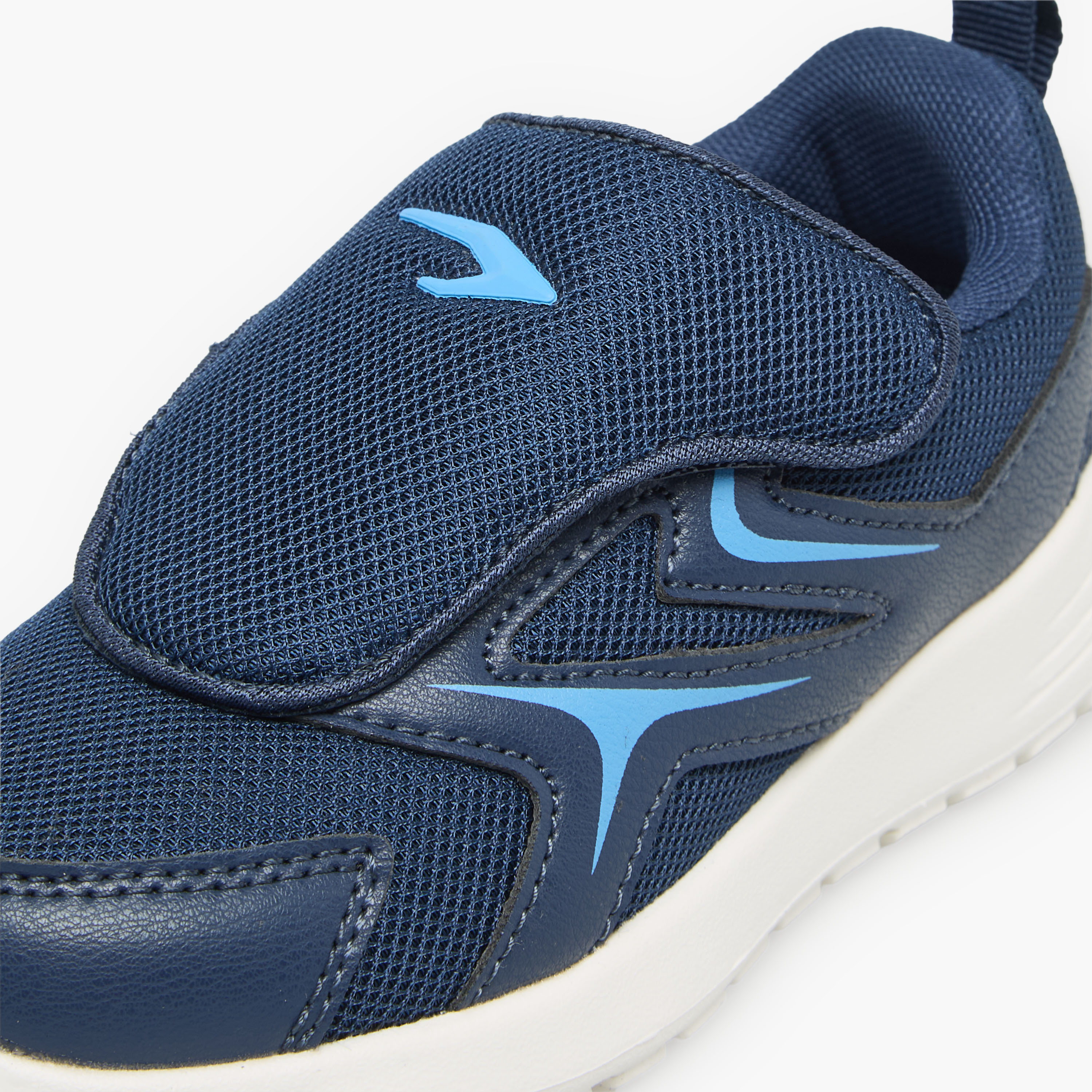حذاء رياضي بشريط إغلاق لاصق للأولاد من داش-boys-shoes-sports-image-7