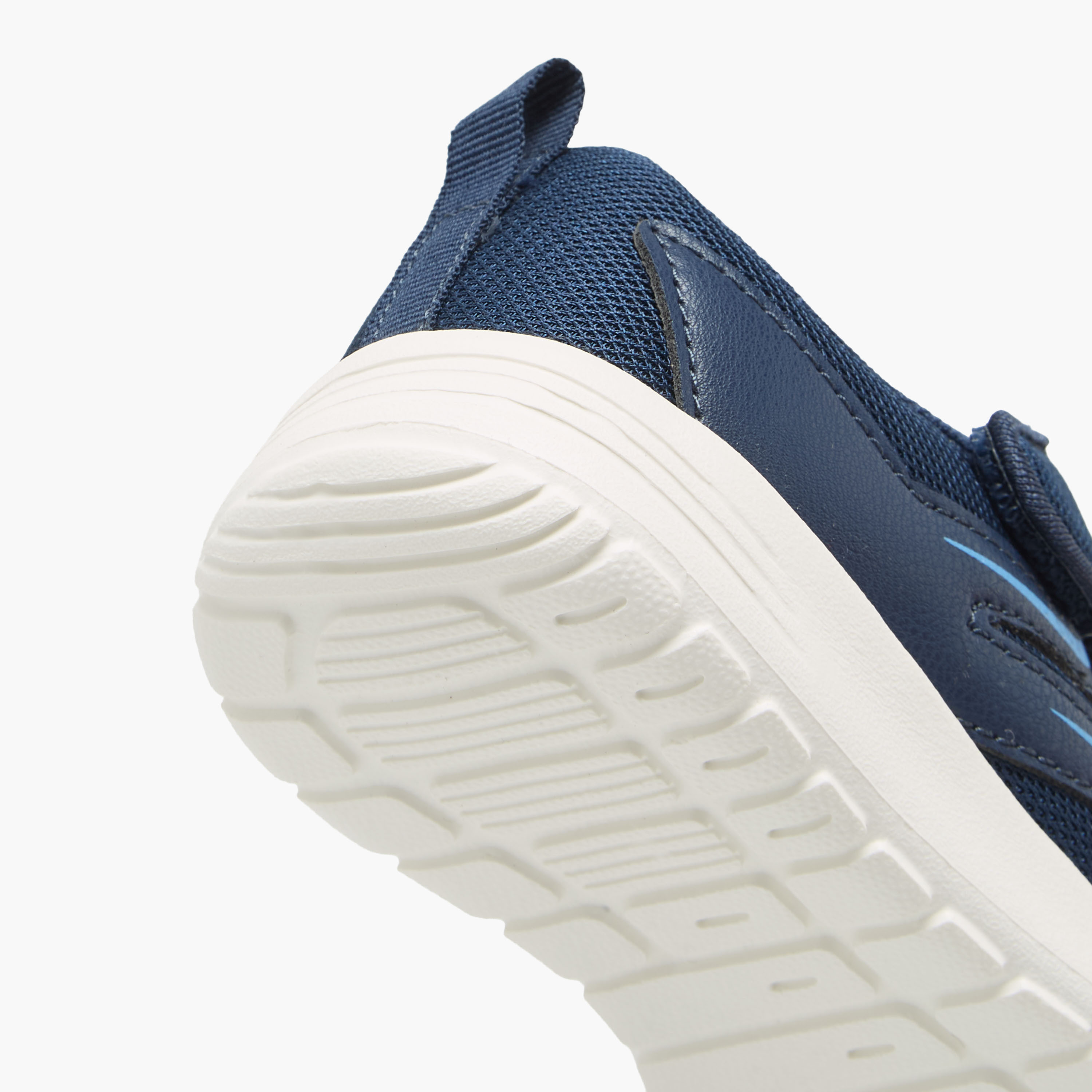 حذاء رياضي بشريط إغلاق لاصق للأولاد من داش-boys-shoes-sports-image-8