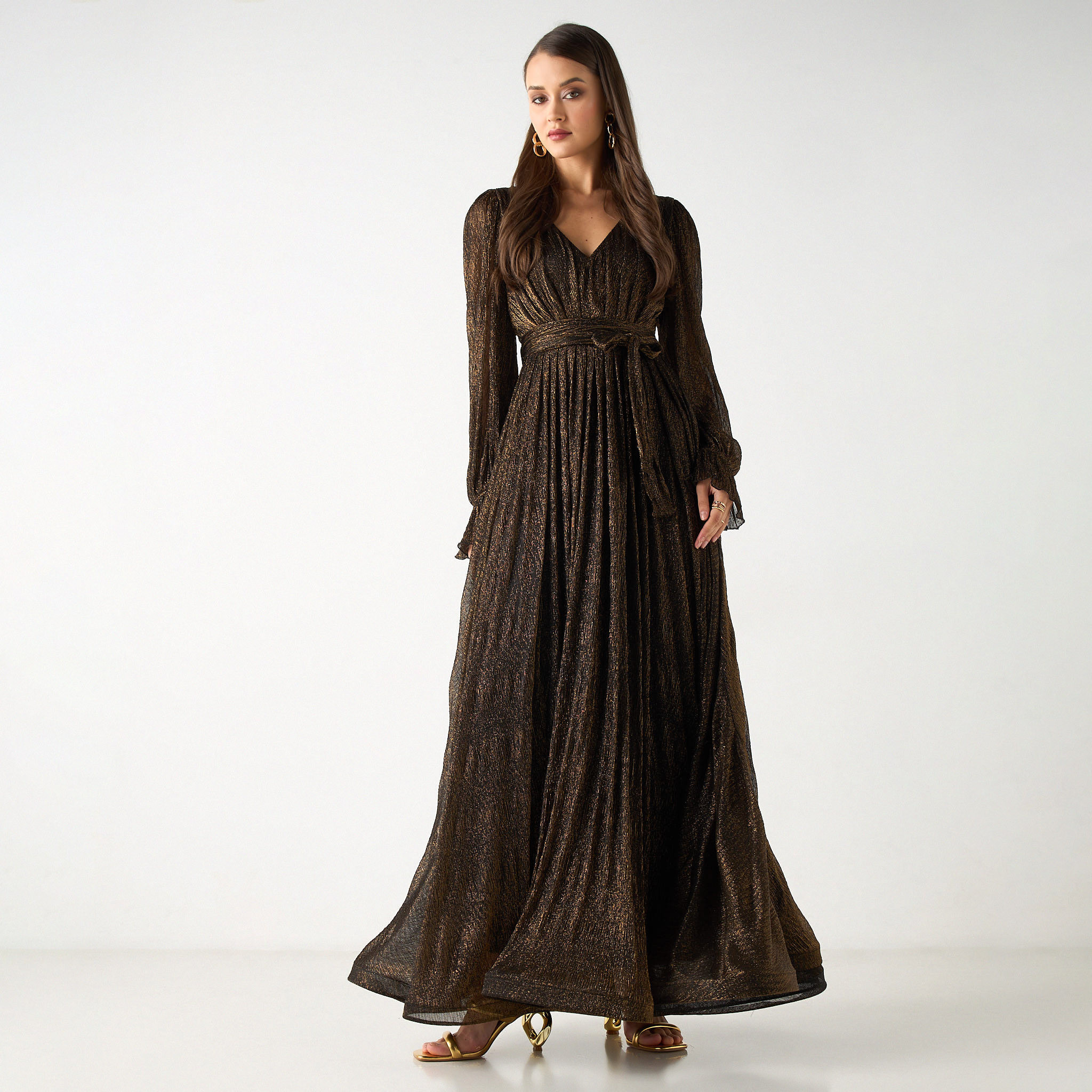 فستان ماكسي بارز الملمس بأكمام منفوخة وحزام ربط من جولدن آبل-women-clothing-dresses-image-1