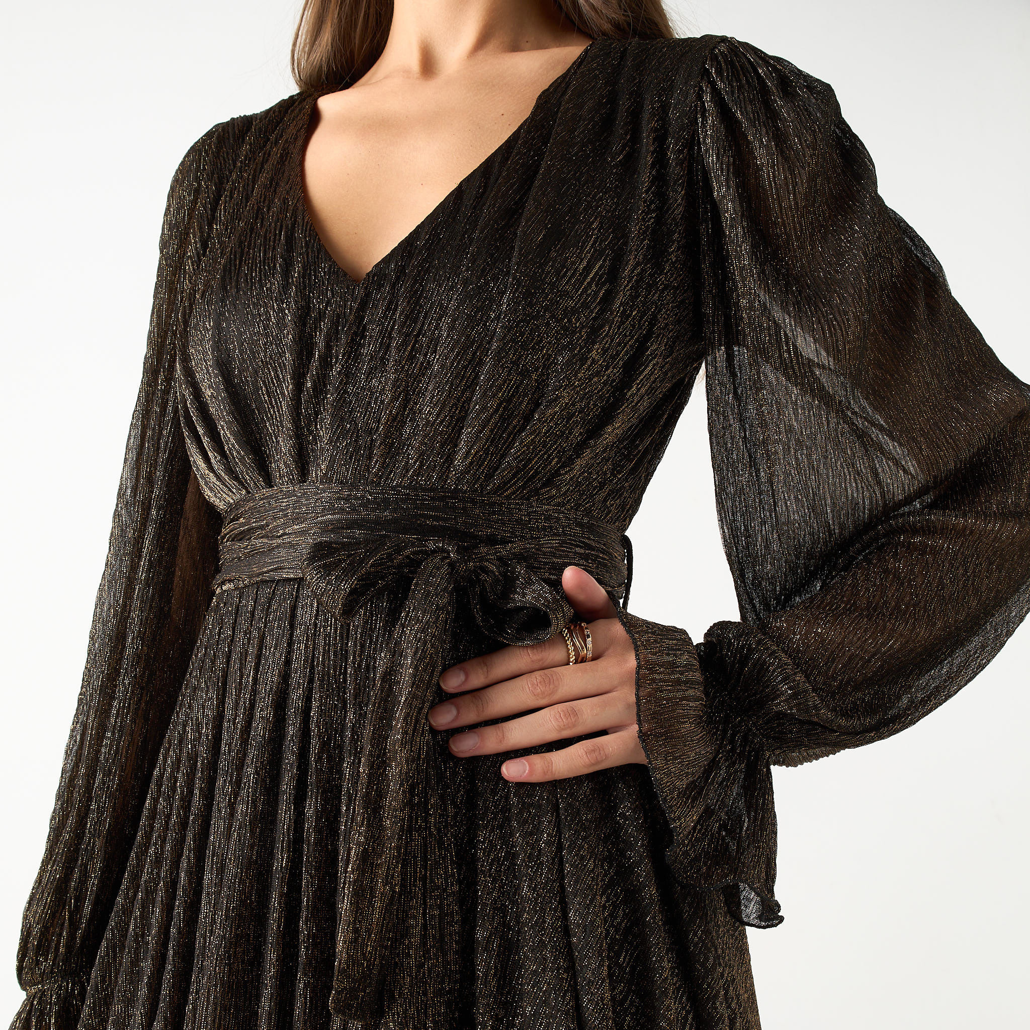 فستان ماكسي بارز الملمس بأكمام منفوخة وحزام ربط من جولدن آبل-women-clothing-dresses-image-5