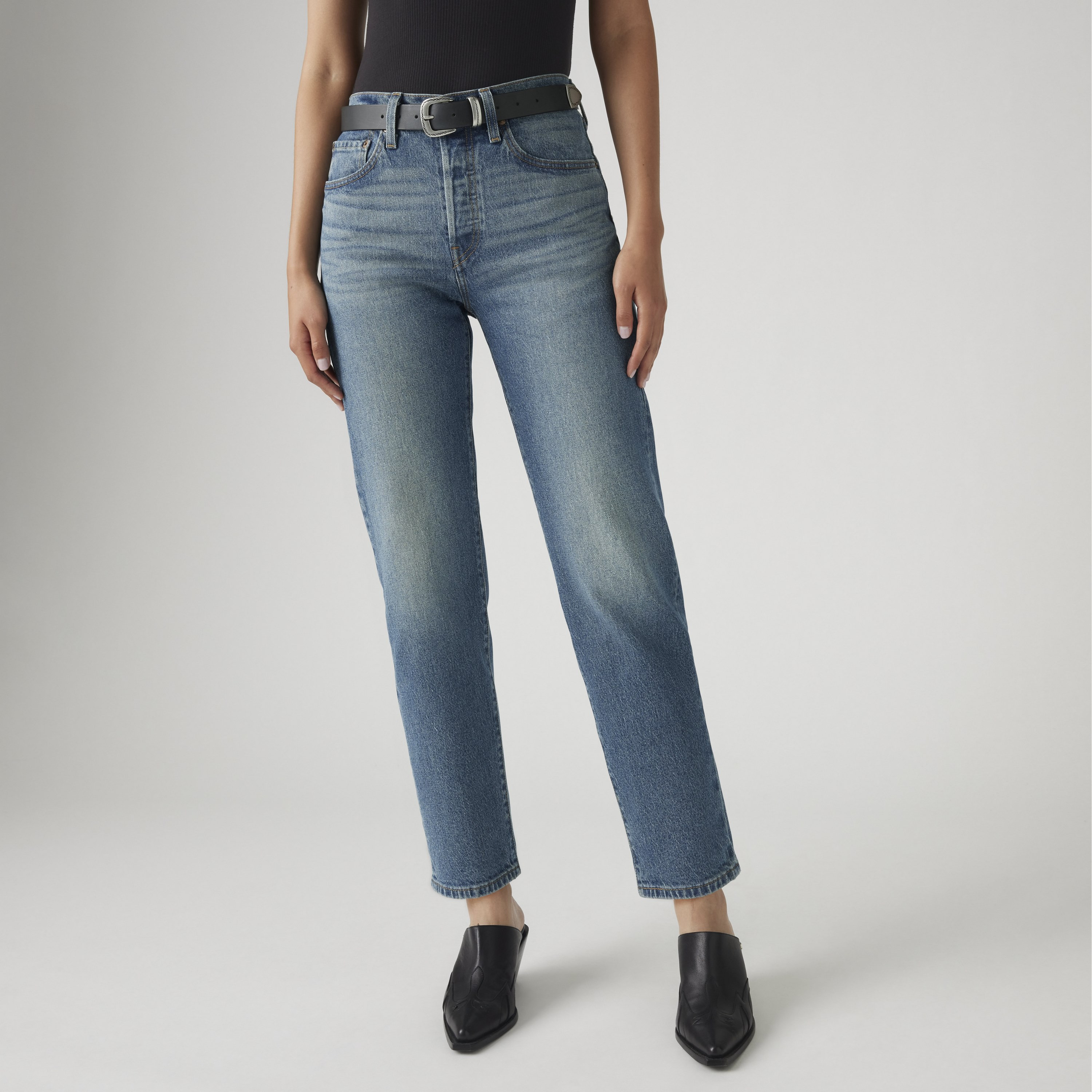 Levi's 501 Regular Fit Blue 5-Pocket Women's Jeans Inseam 30-women-clothing-bottoms-jeans-image-1