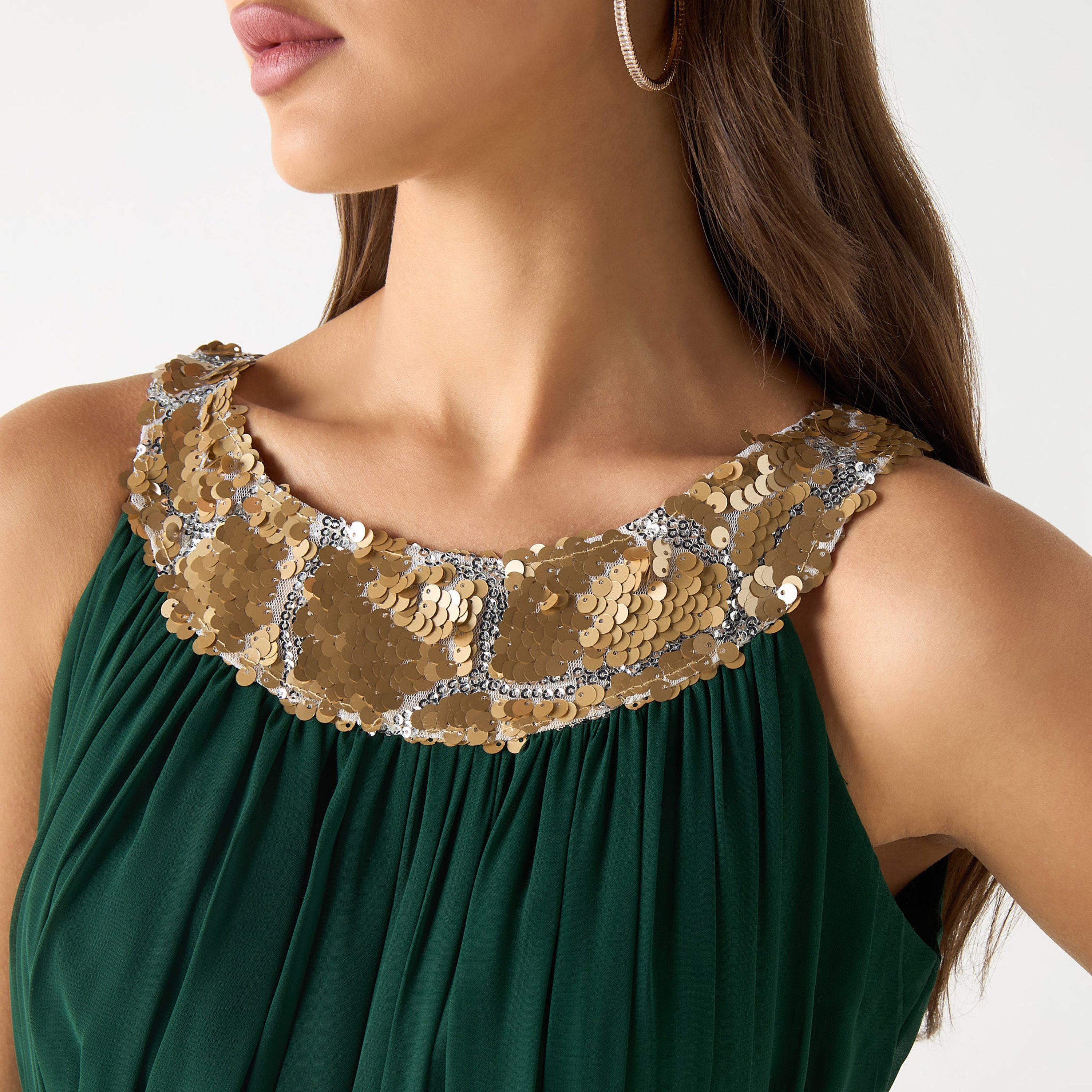 فستان طويل مزين دون أكمام مع طيات وسحاب للإغلاق من جولدن أبل-women-clothing-dresses-image-12