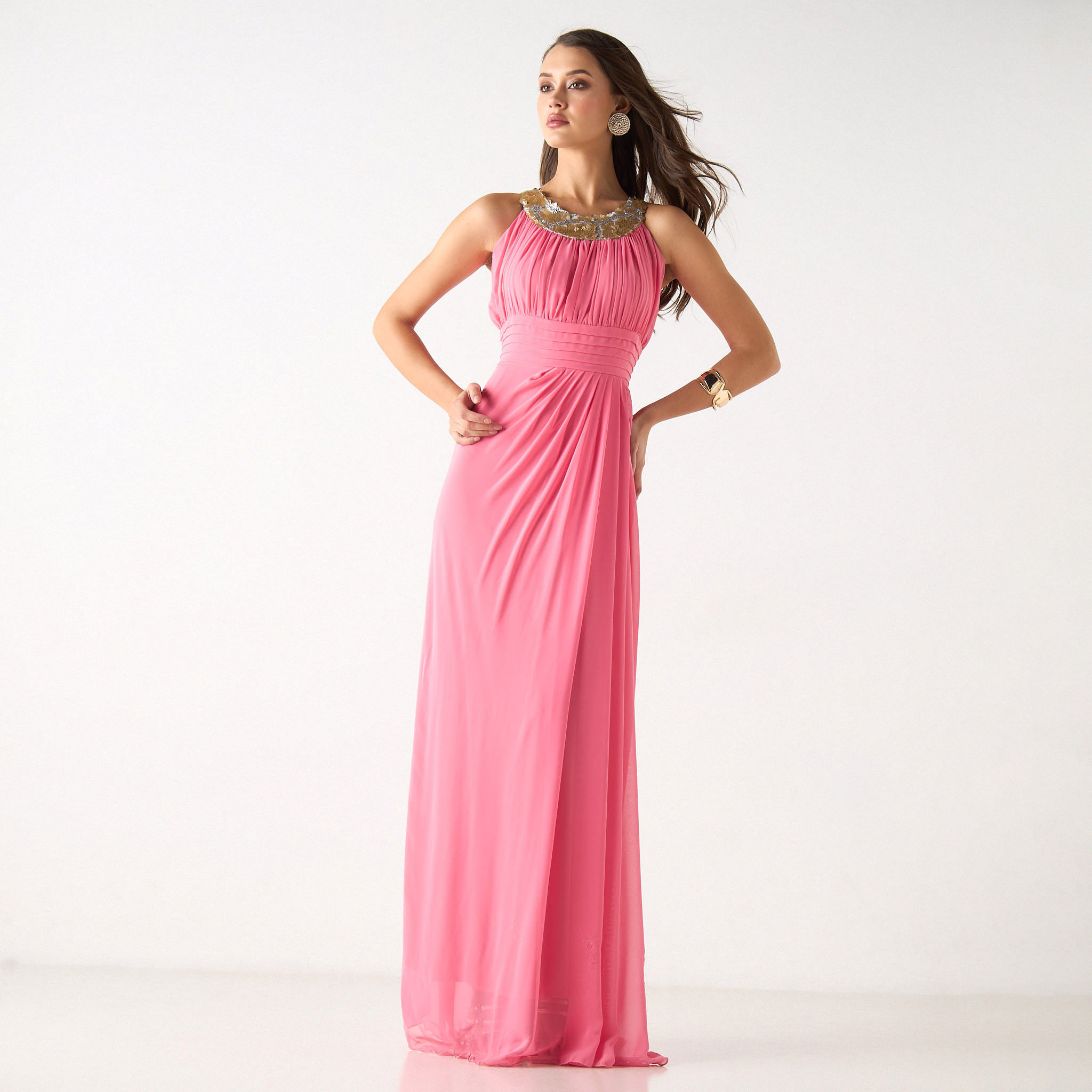 فستان طويل مزين دون أكمام مع طيات وسحاب للإغلاق من جولدن أبل-women-clothing-dresses-image-1