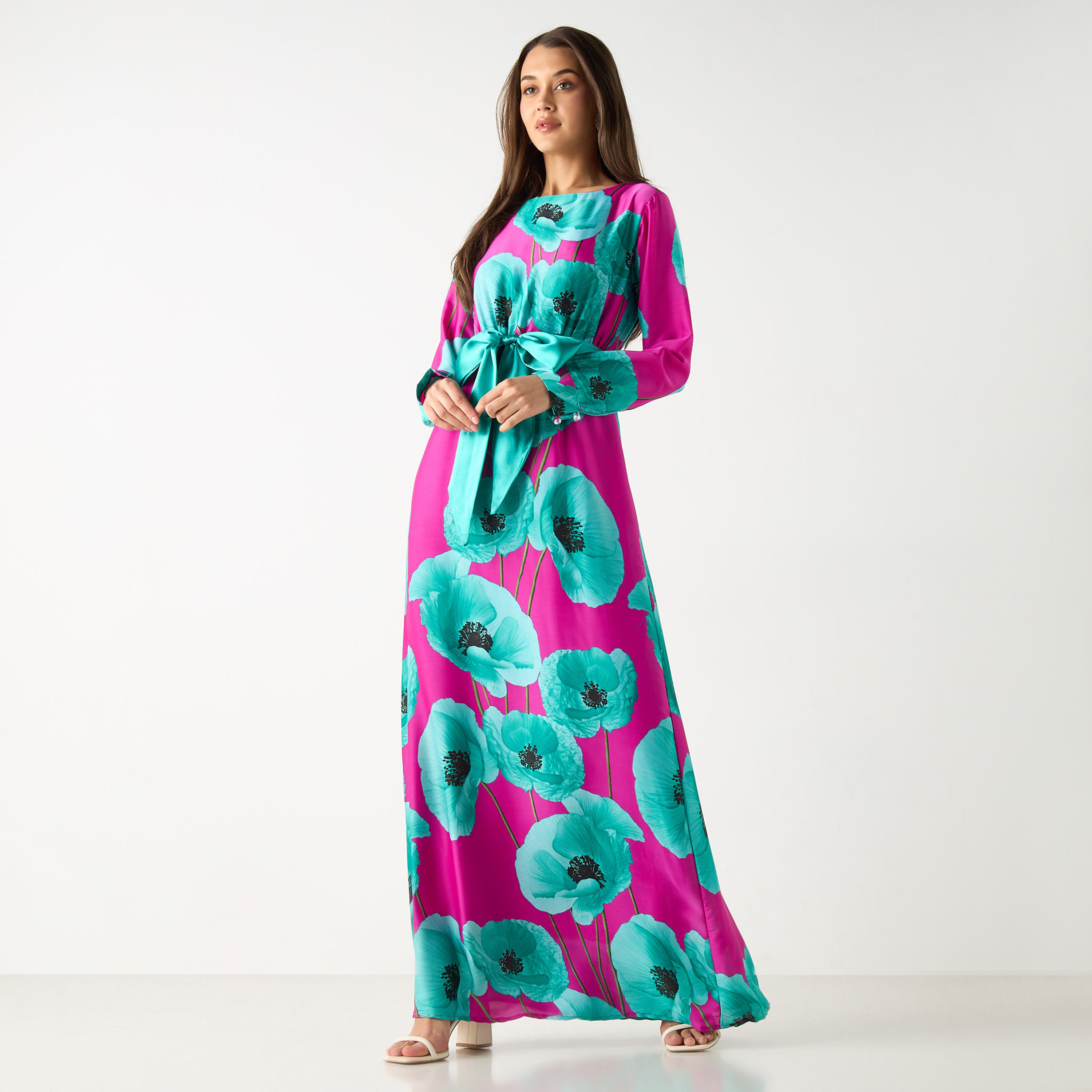 فستان طويل بأكمام طويلة وطبعات أزهار وحزام ربط من جولدن آبل-women-clothing-dresses-image-8